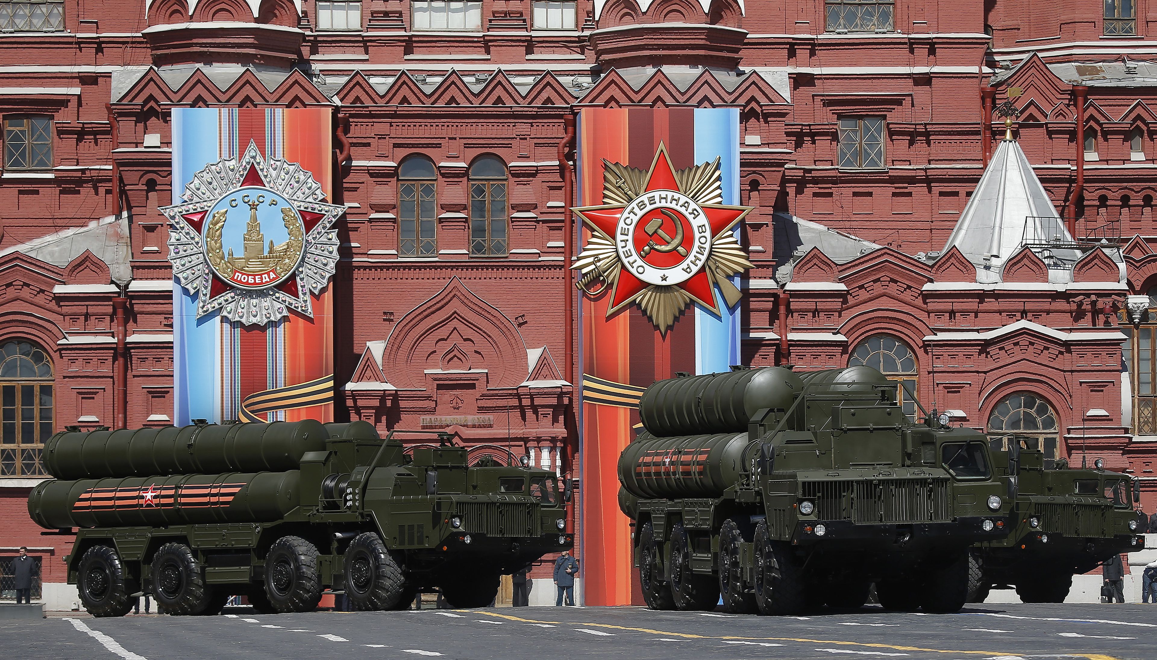 Misiles del ejército ruso en un ensayo en Moscú.