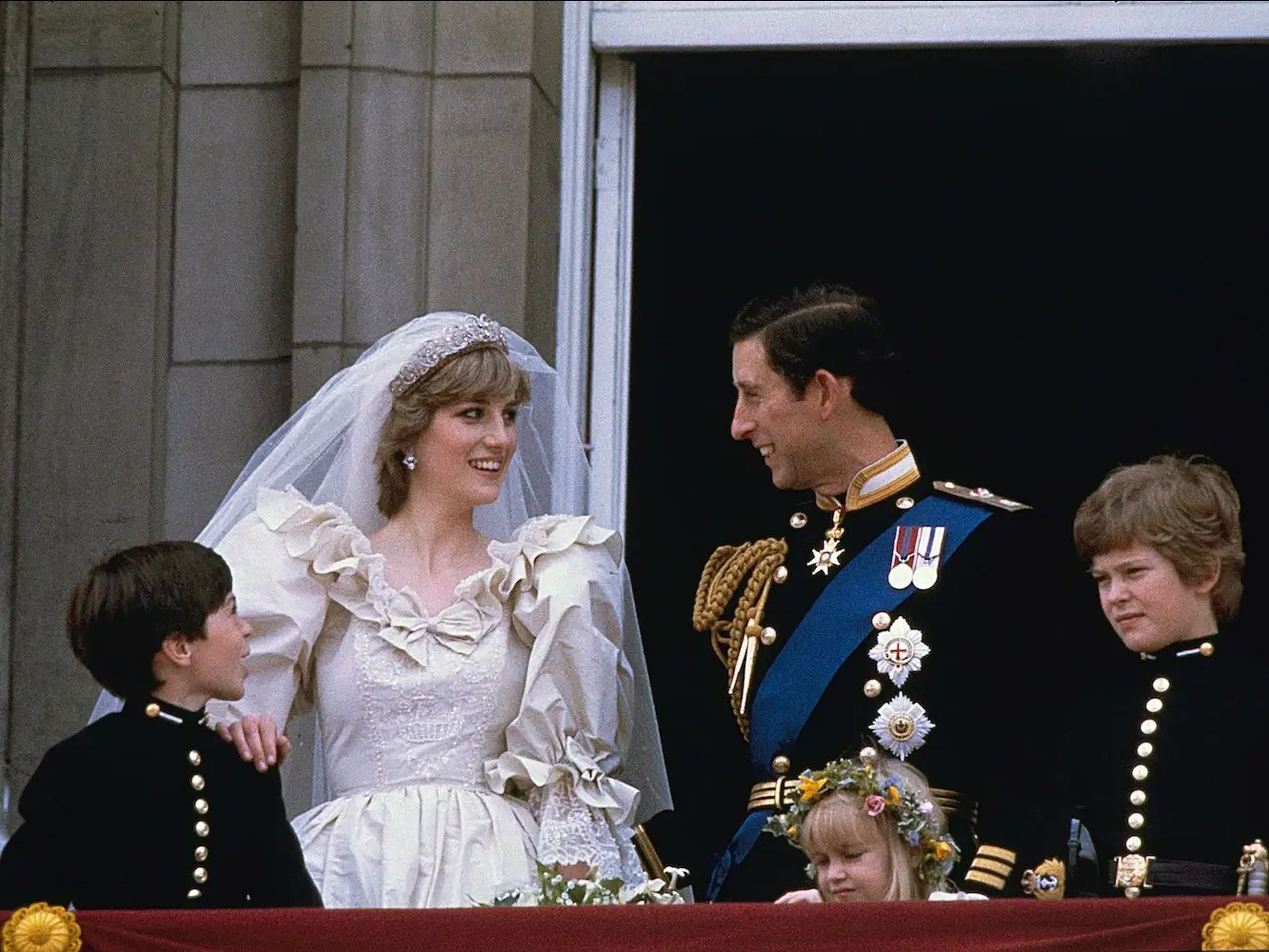 La princesa Diana y el príncipe Charles en su boda el 29 de julio de 1981. / AP Photo.