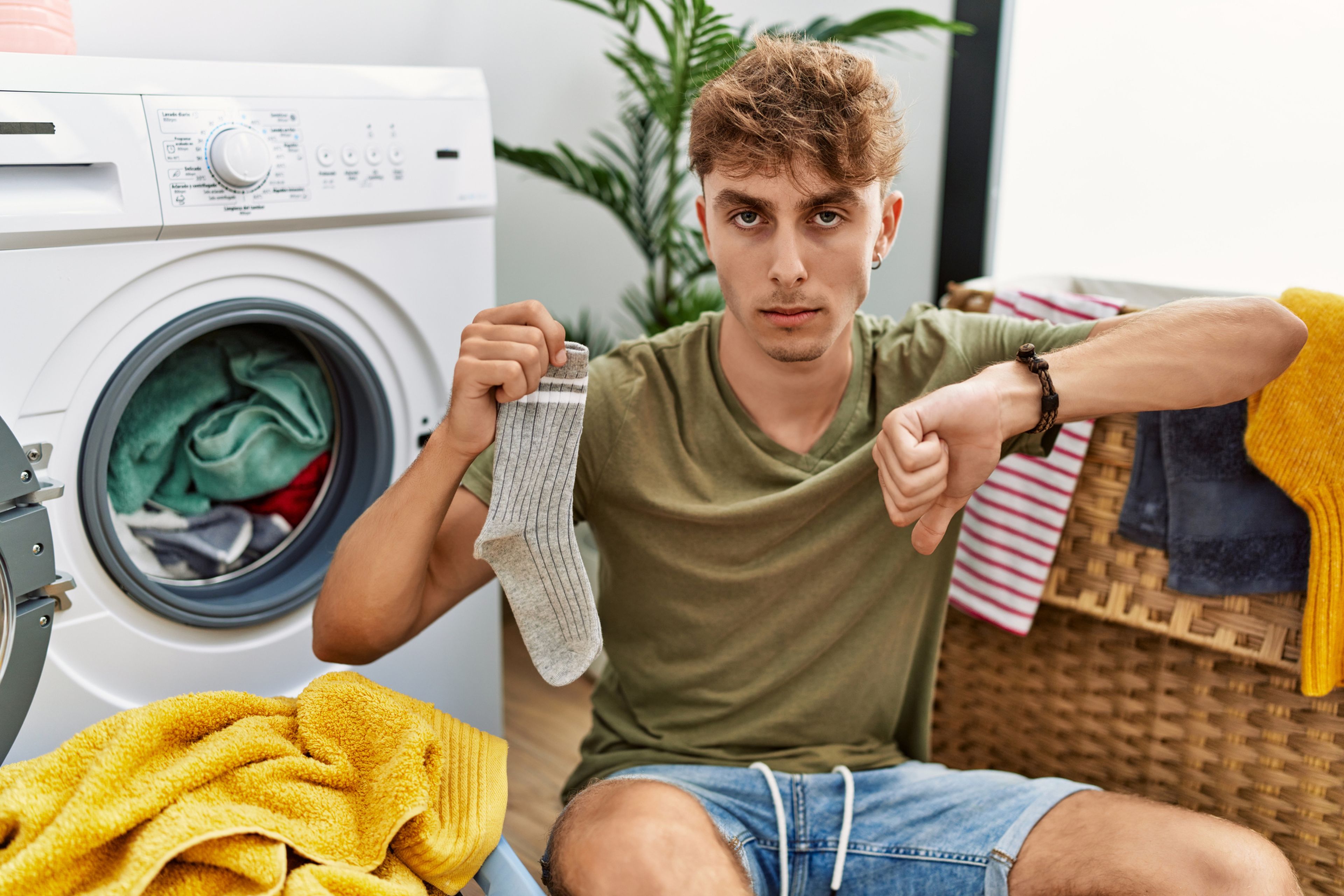 Esas son las 10 prendas que no debes meter NUNCA en tu secadora