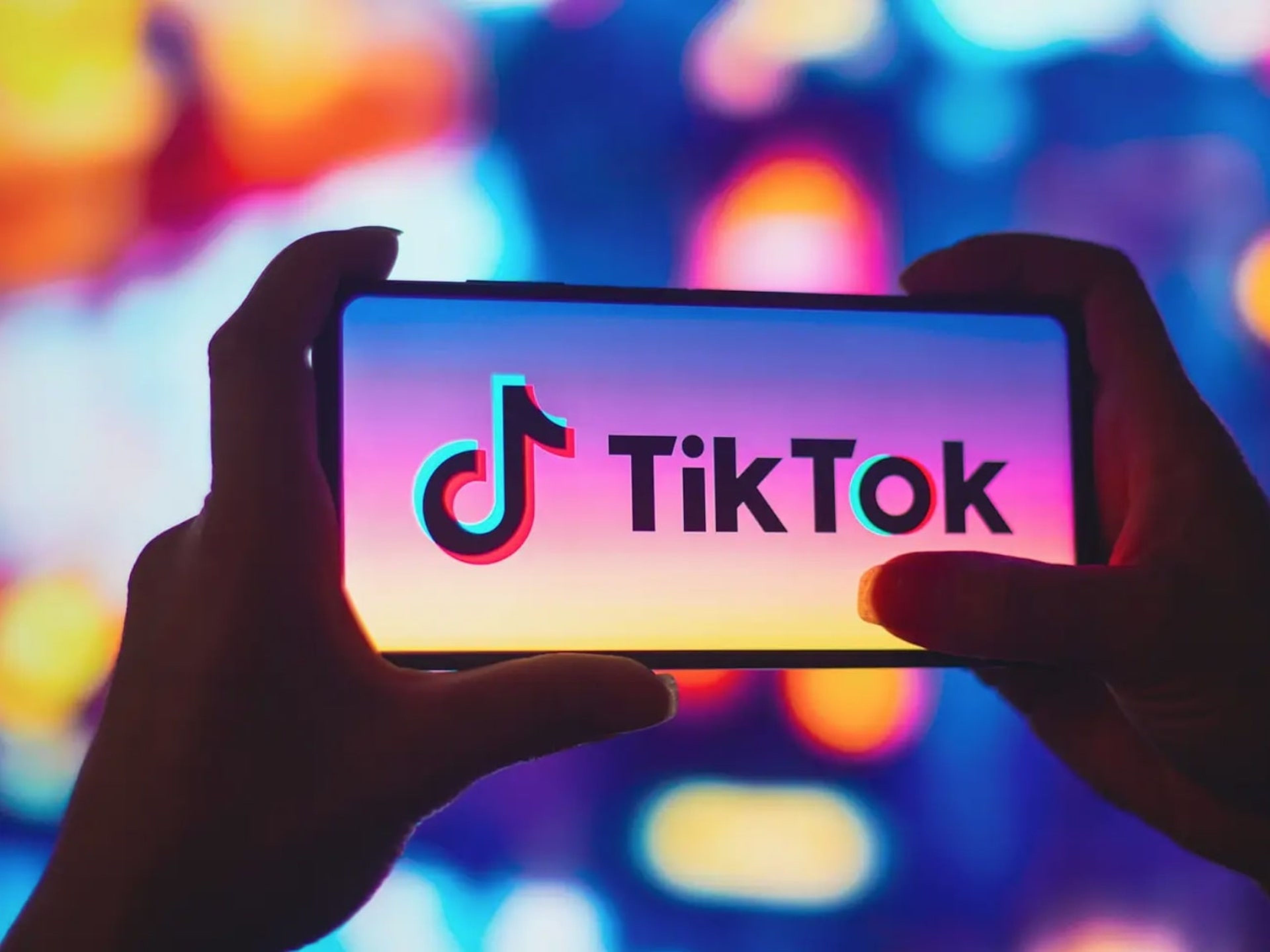 El botón secreto de TikTok que hace viral cualquier vídeo | Business Insider España ¿Quieres triunfar con tu marca en Redes Sociales este 2023? 
