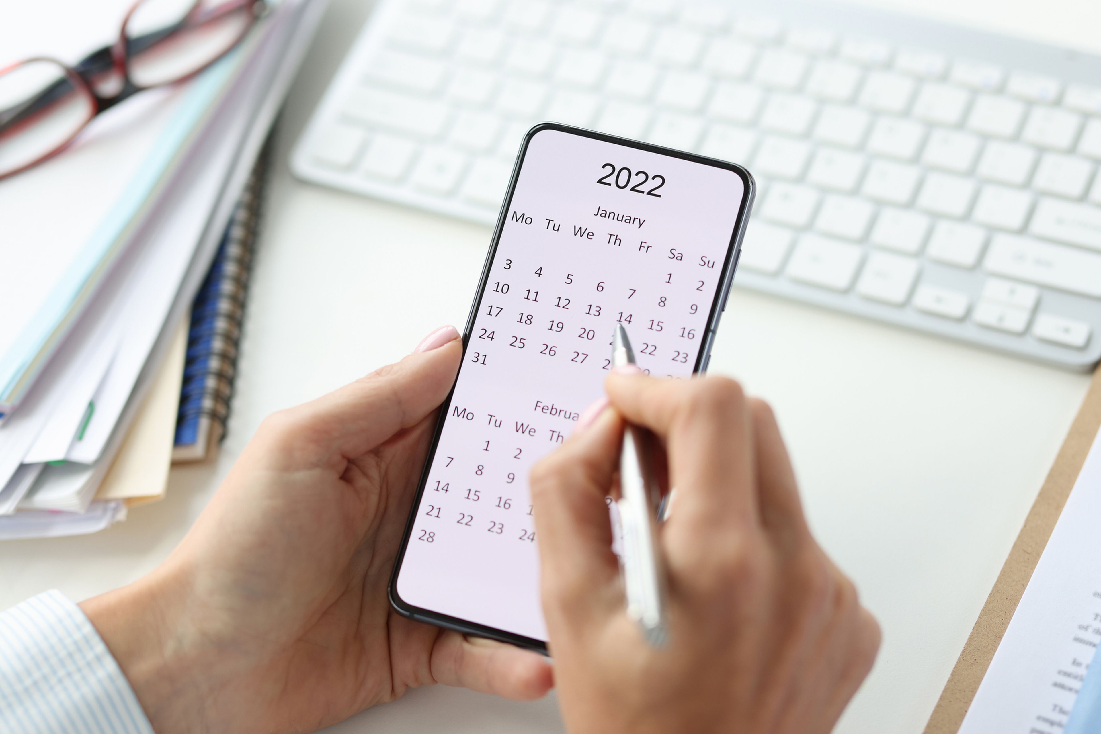 Calendario de 2022 en el móvil o smartphone