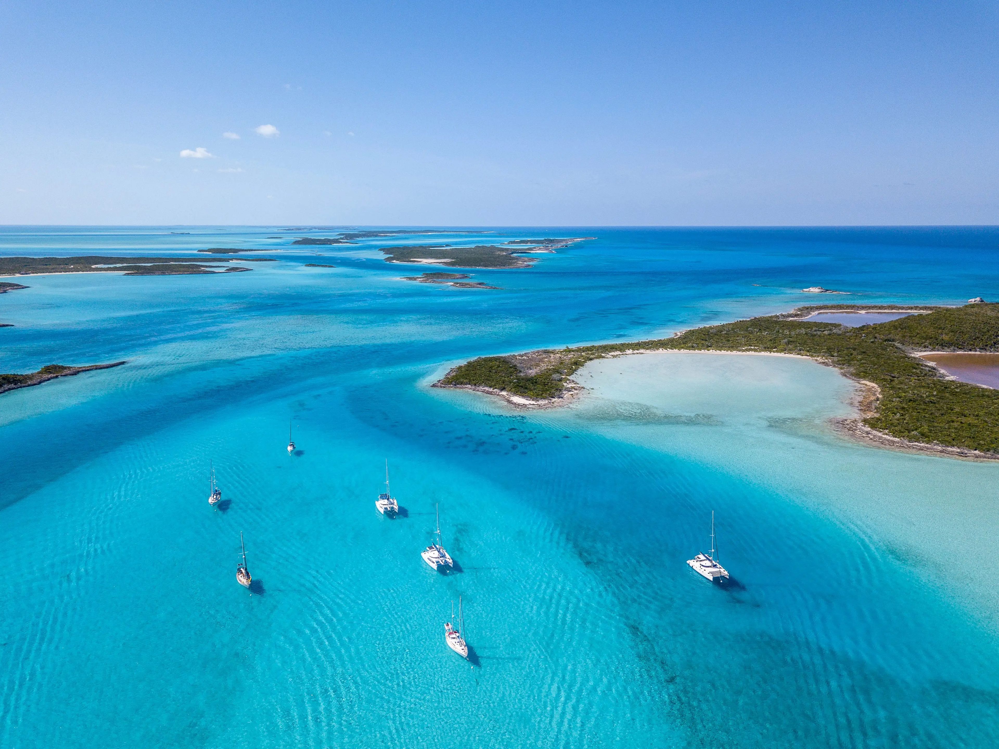 Exuma es un distrito de Bahamas formado por más de 365 islas, también llamadas cayos.