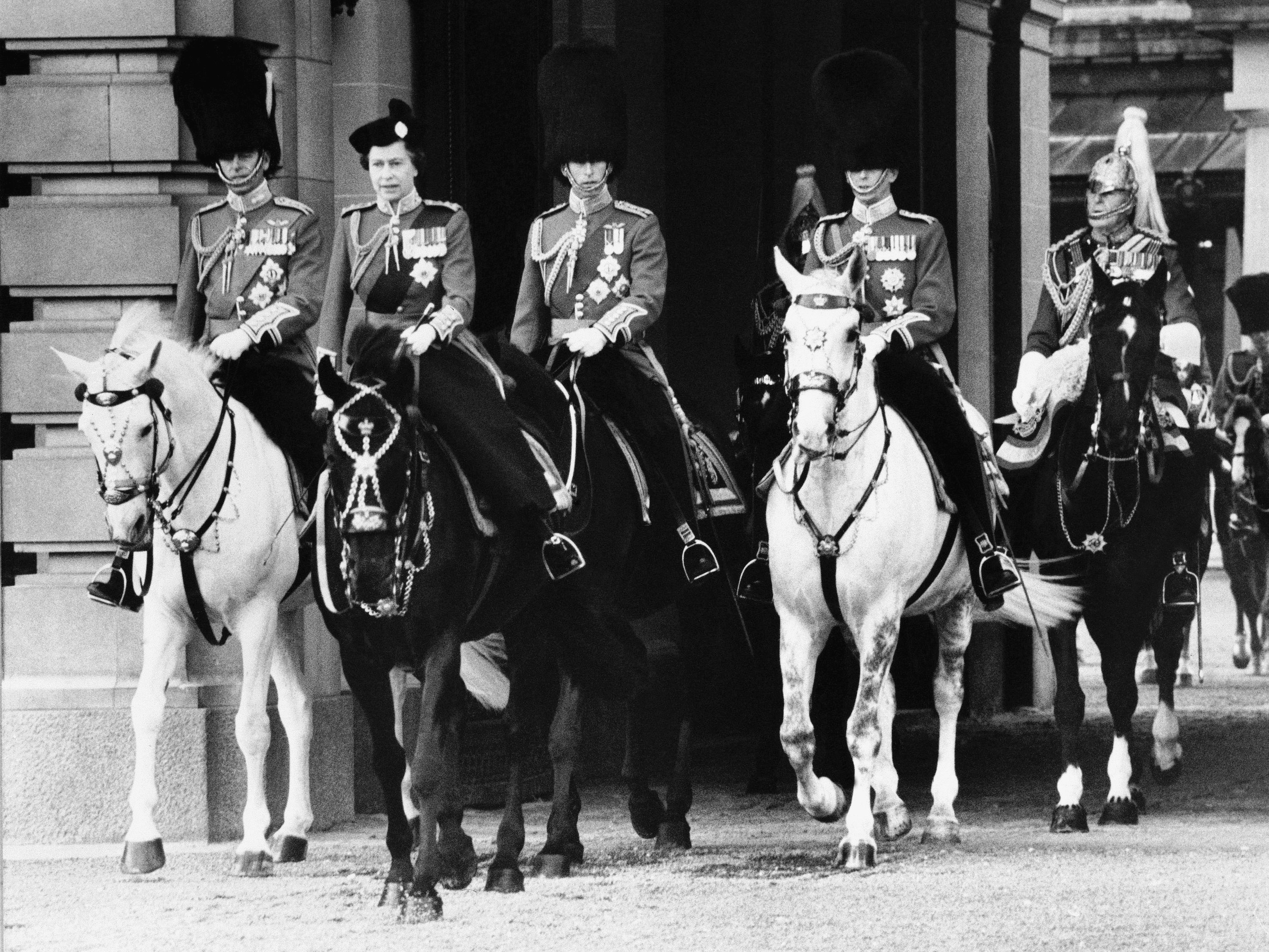 La reina Isabel II en 1977.