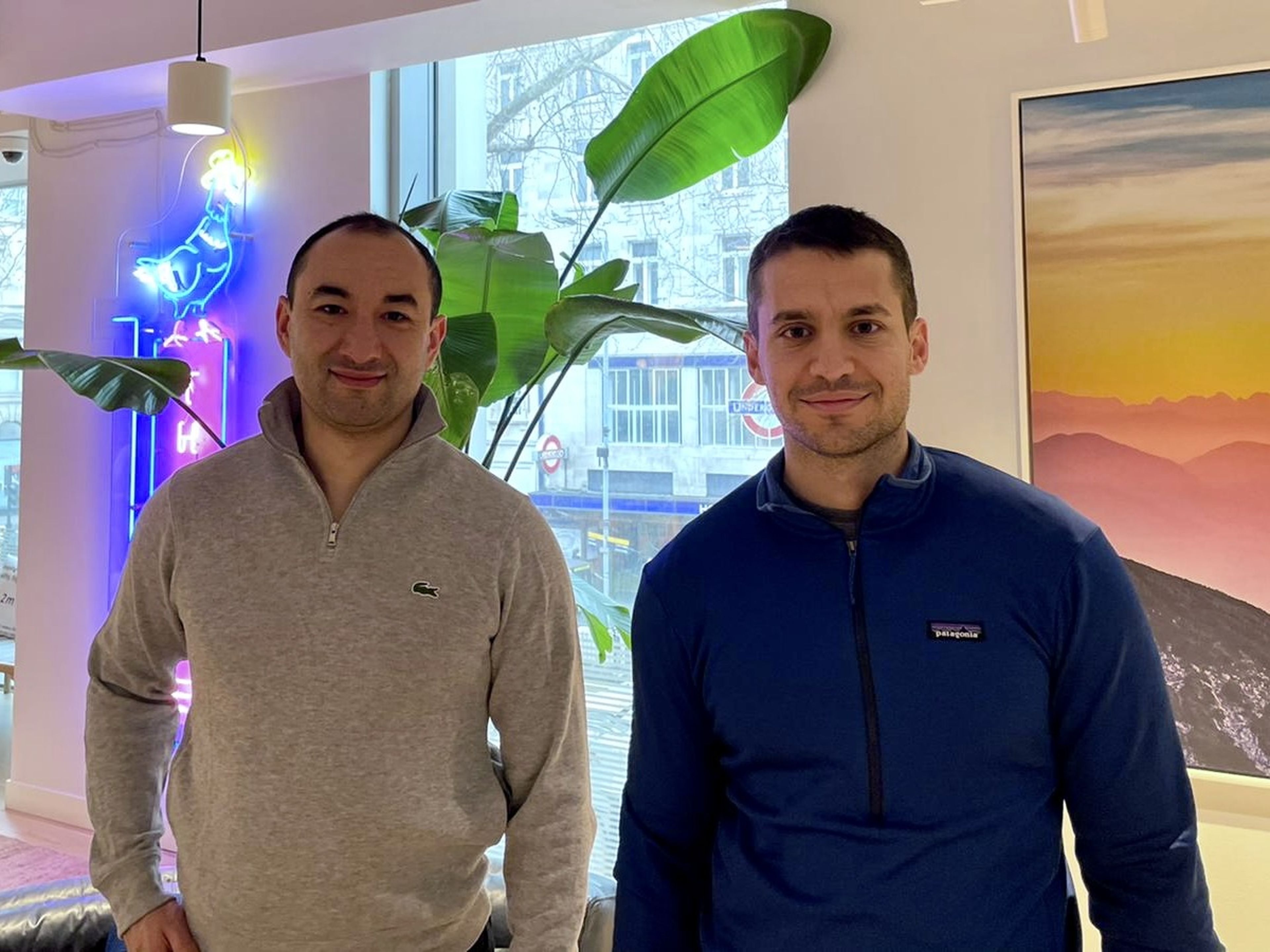 Los cofundadores de Terra, Raouf Yousfi y Kyriakos Eleftheriou (CEO). 