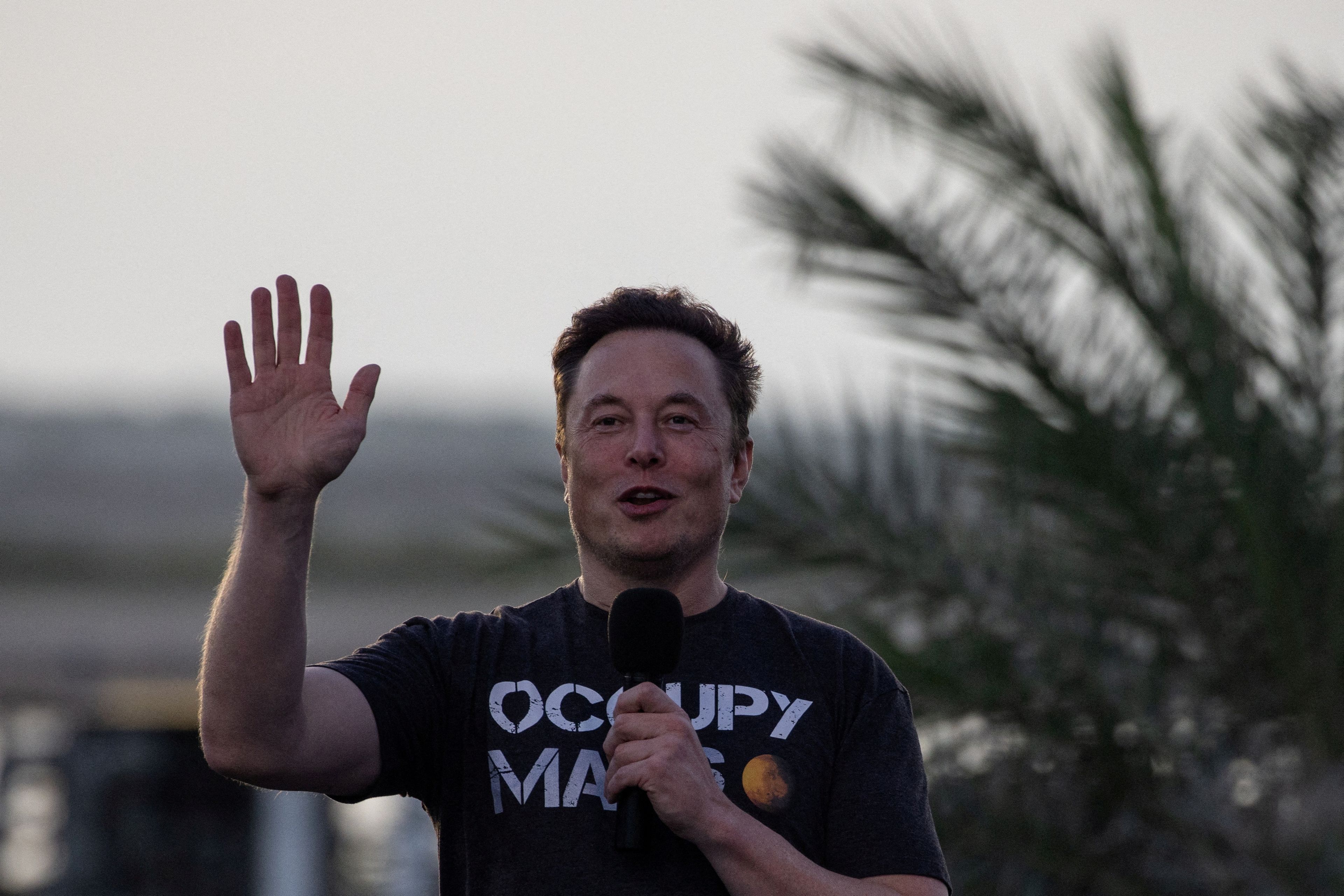 Elon Musk en una conferencia de SpaceX.