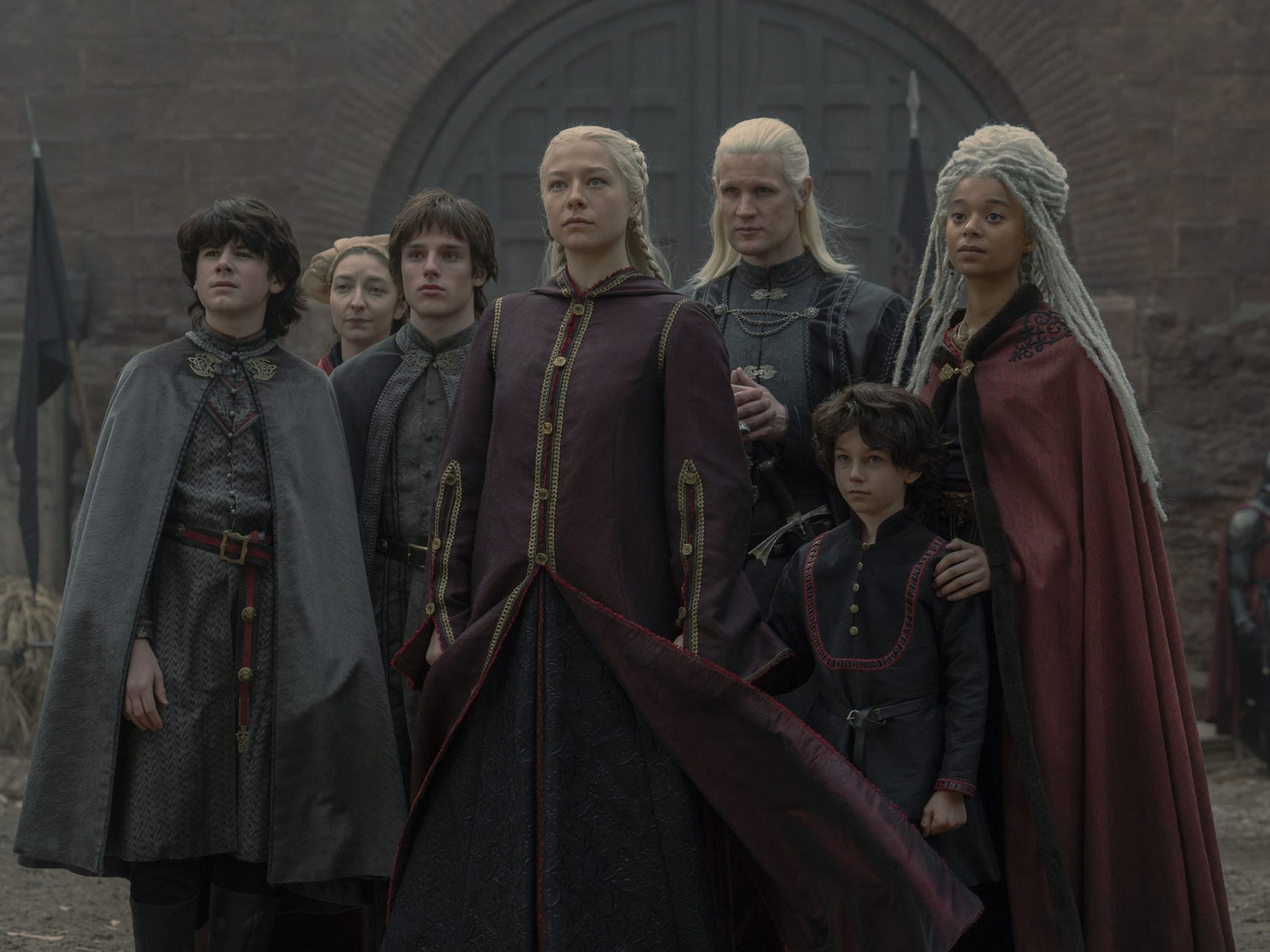 La familia de Rhaenyra durante el octavo episodio de 'La casa del dragón'.