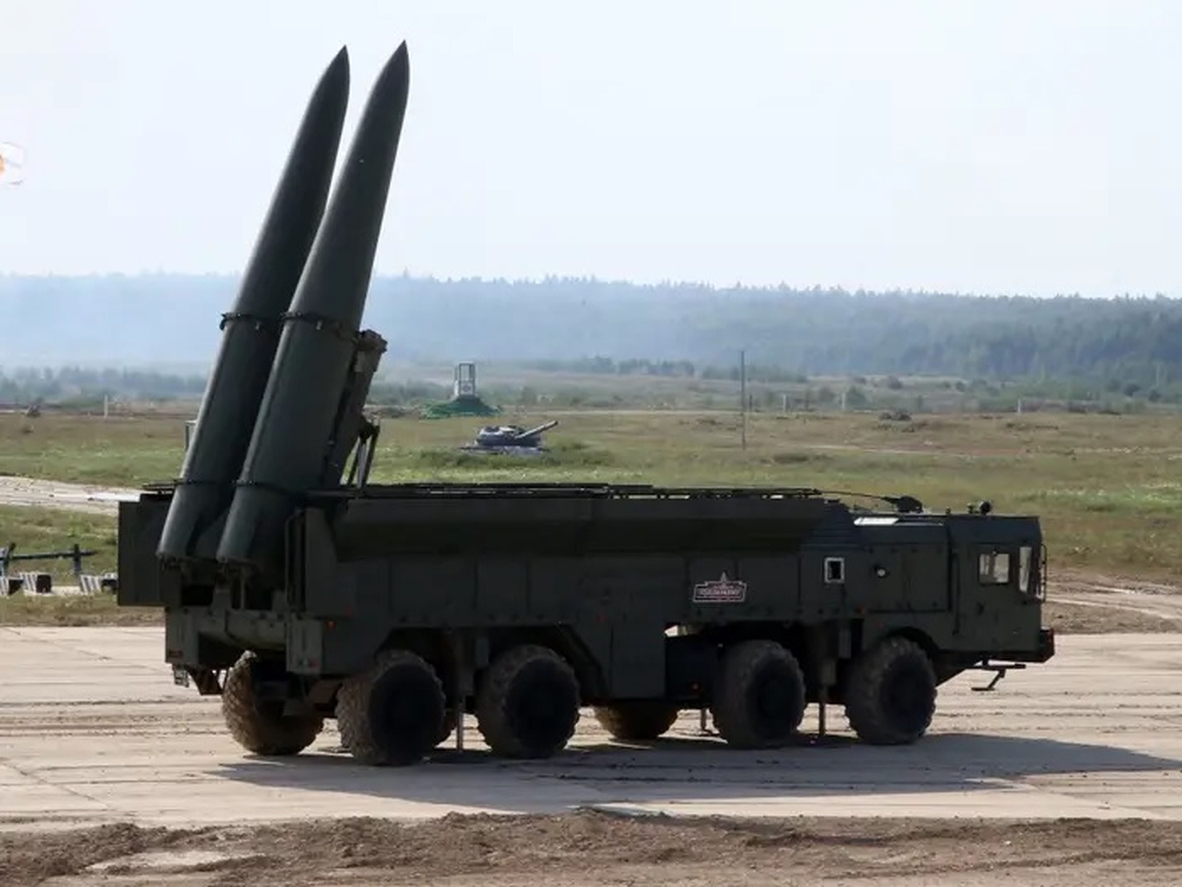 Un lanzador de misiles ruso Iskander-E expuesto en el Foro Técnico Militar Internacional "Ejército 2022" el 17 de agosto de 2022 en Patriot Park, en las afueras de Moscú (Rusia).