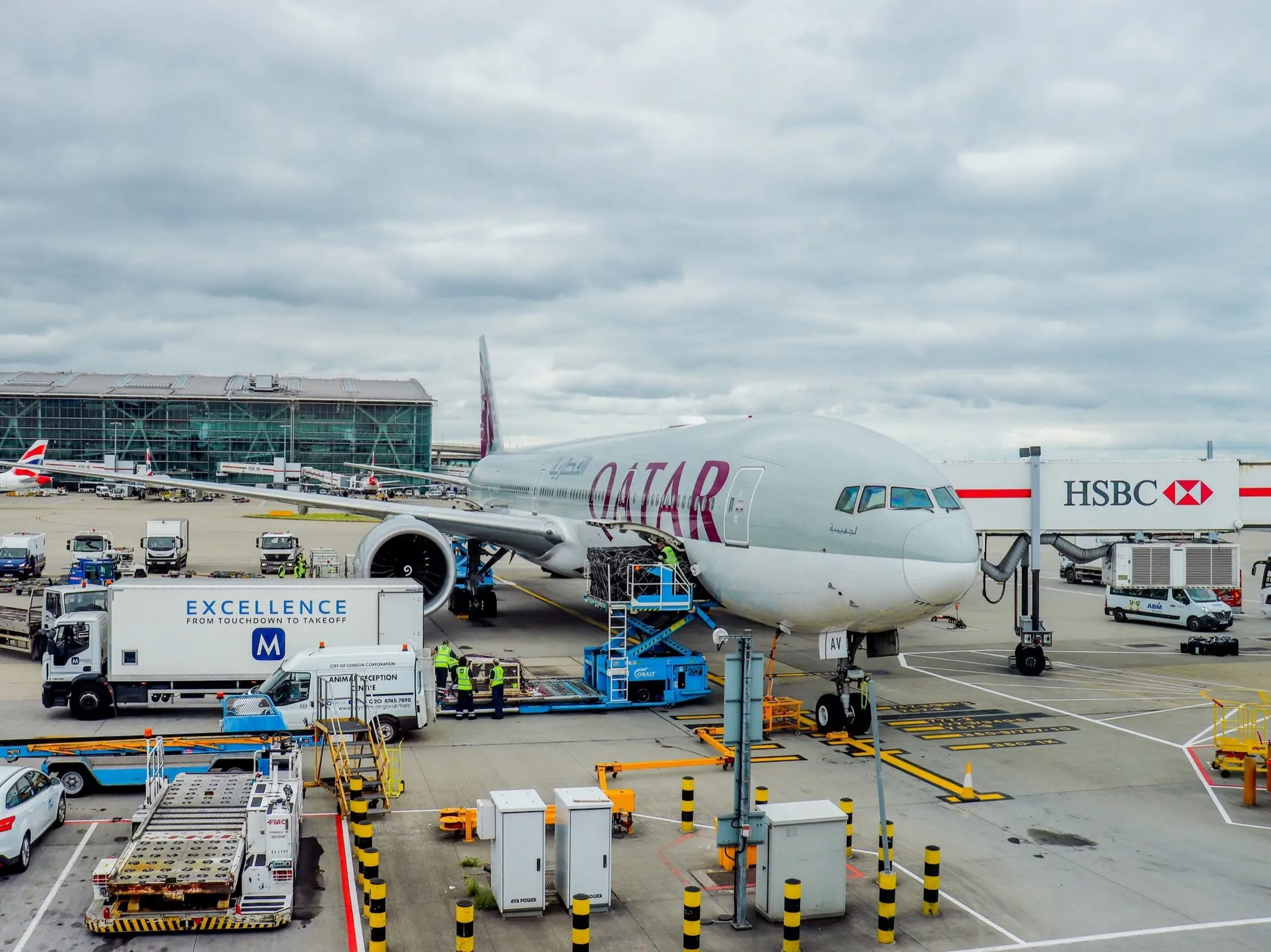 Qatar Airways Flight from Doha, Qatar to London Boeing 777-300ER — Qatar Trip 2021
