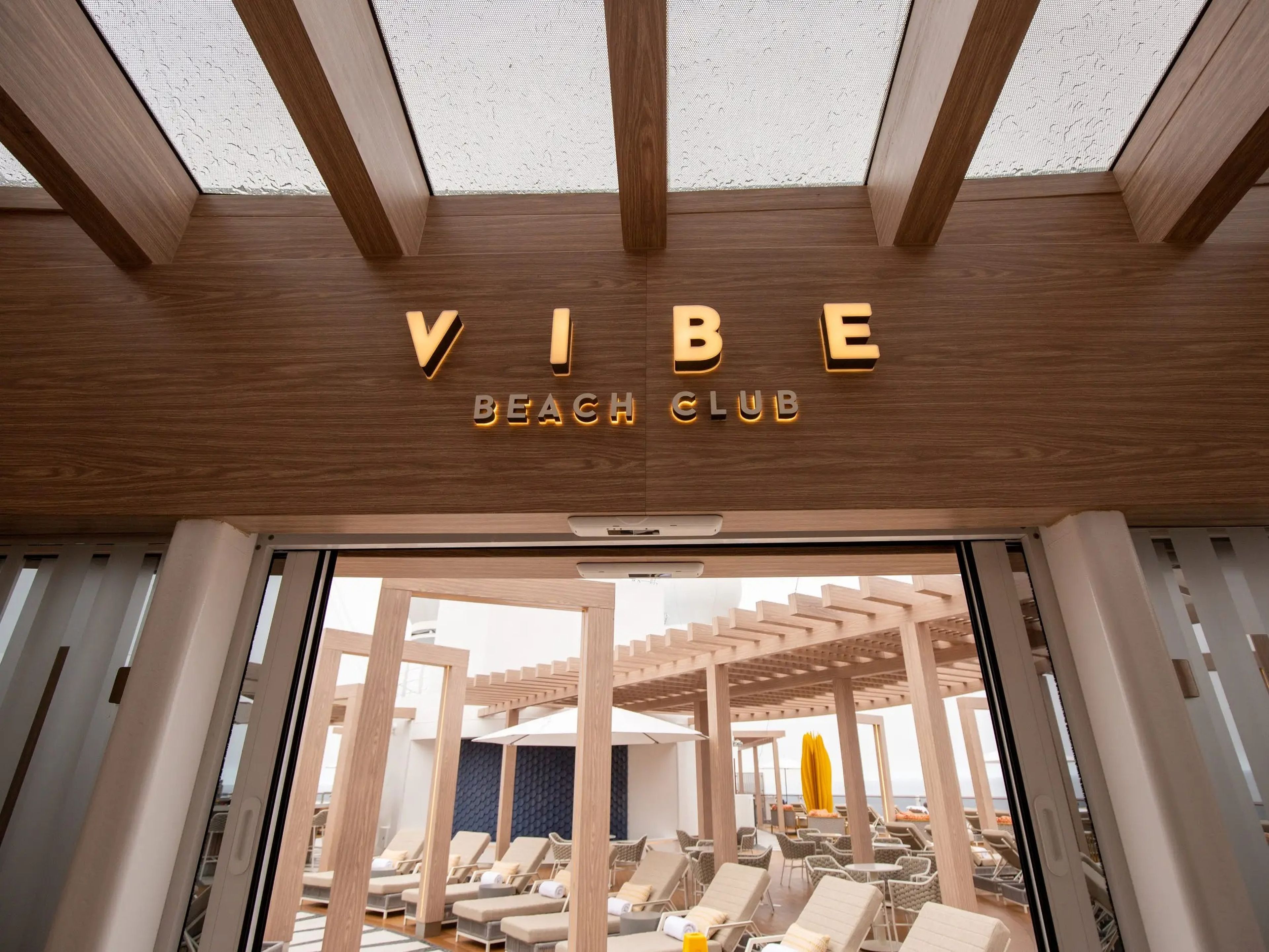 Vibe Beach Club