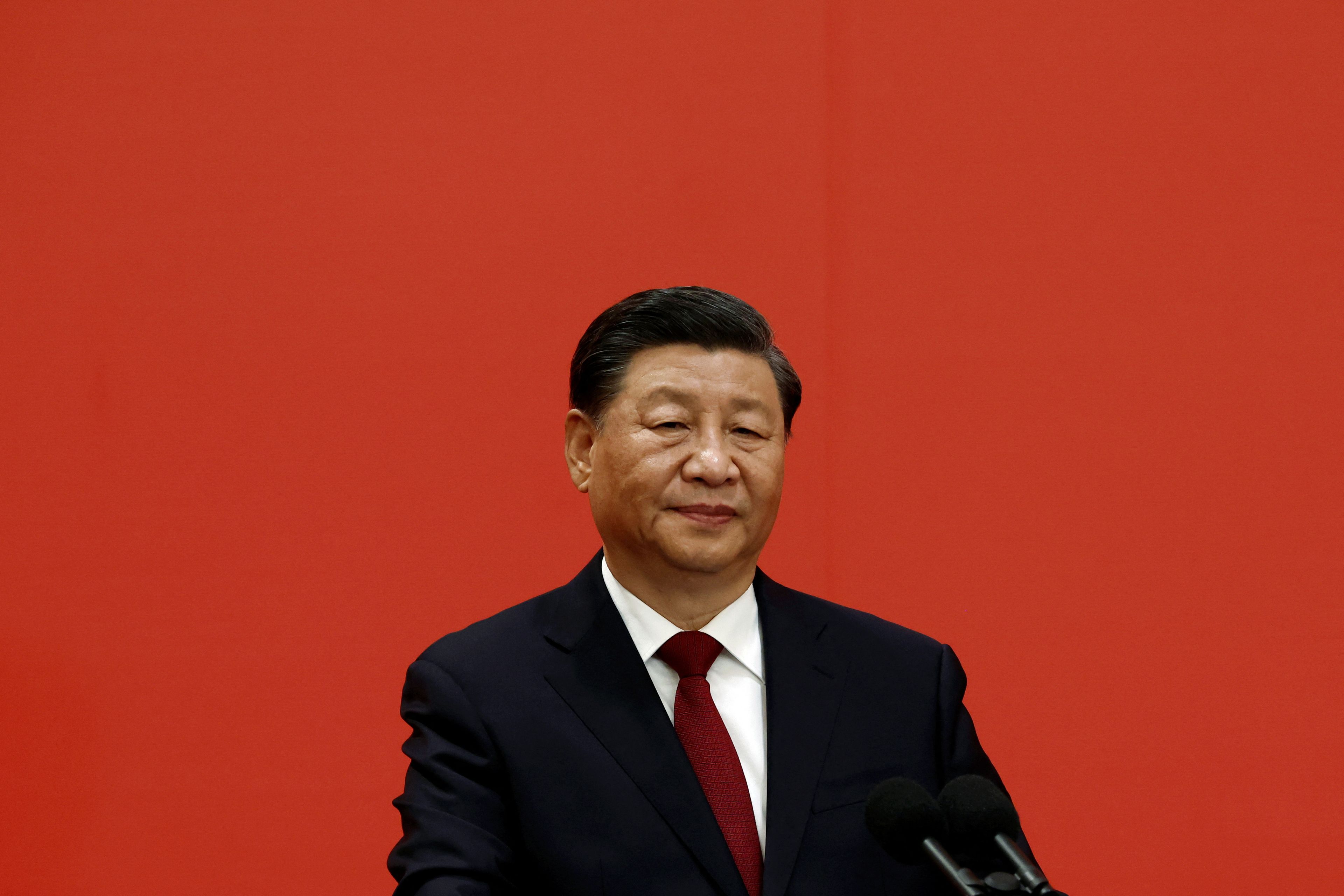 Xi Jinping ha sido reelegido este fin de semana para un tercer mandato en China con una cúpula de poder reforzada con sus fieles.