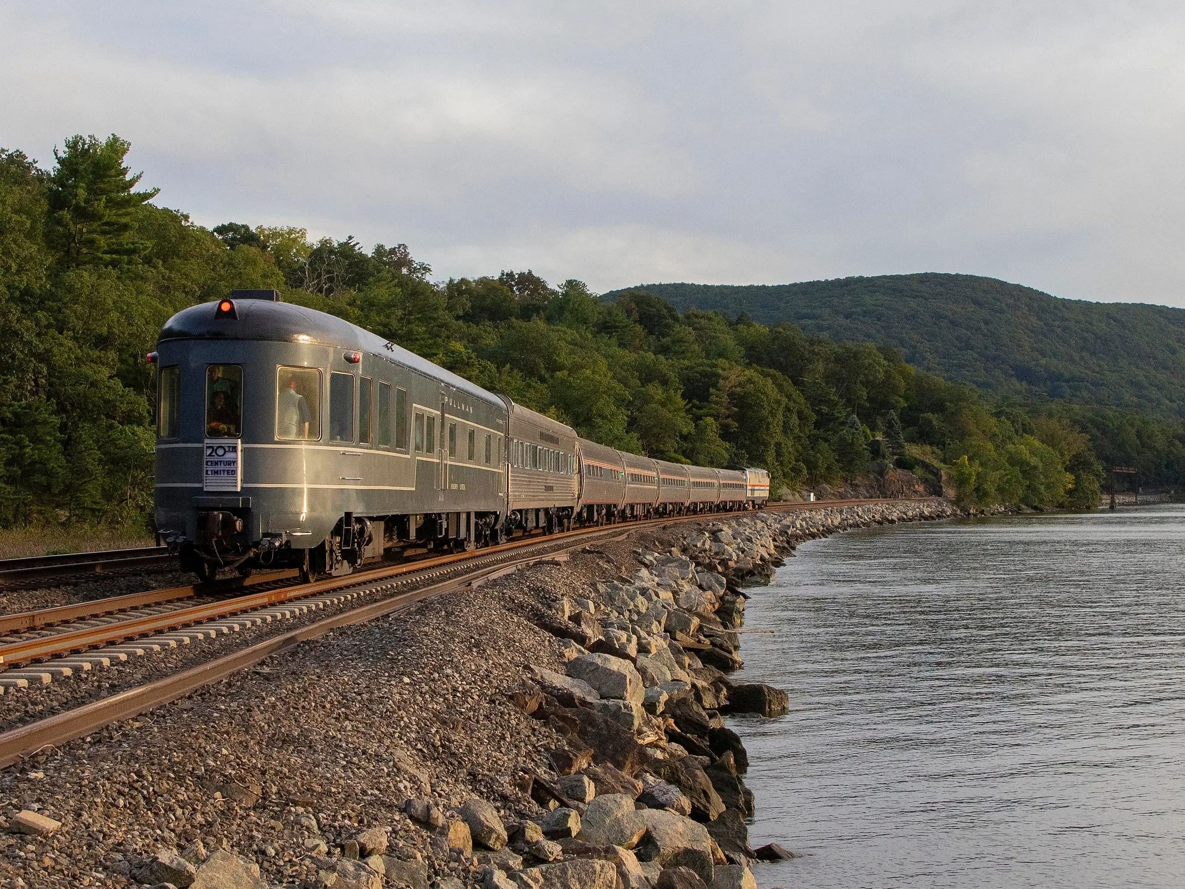 Hudson river rail press photo