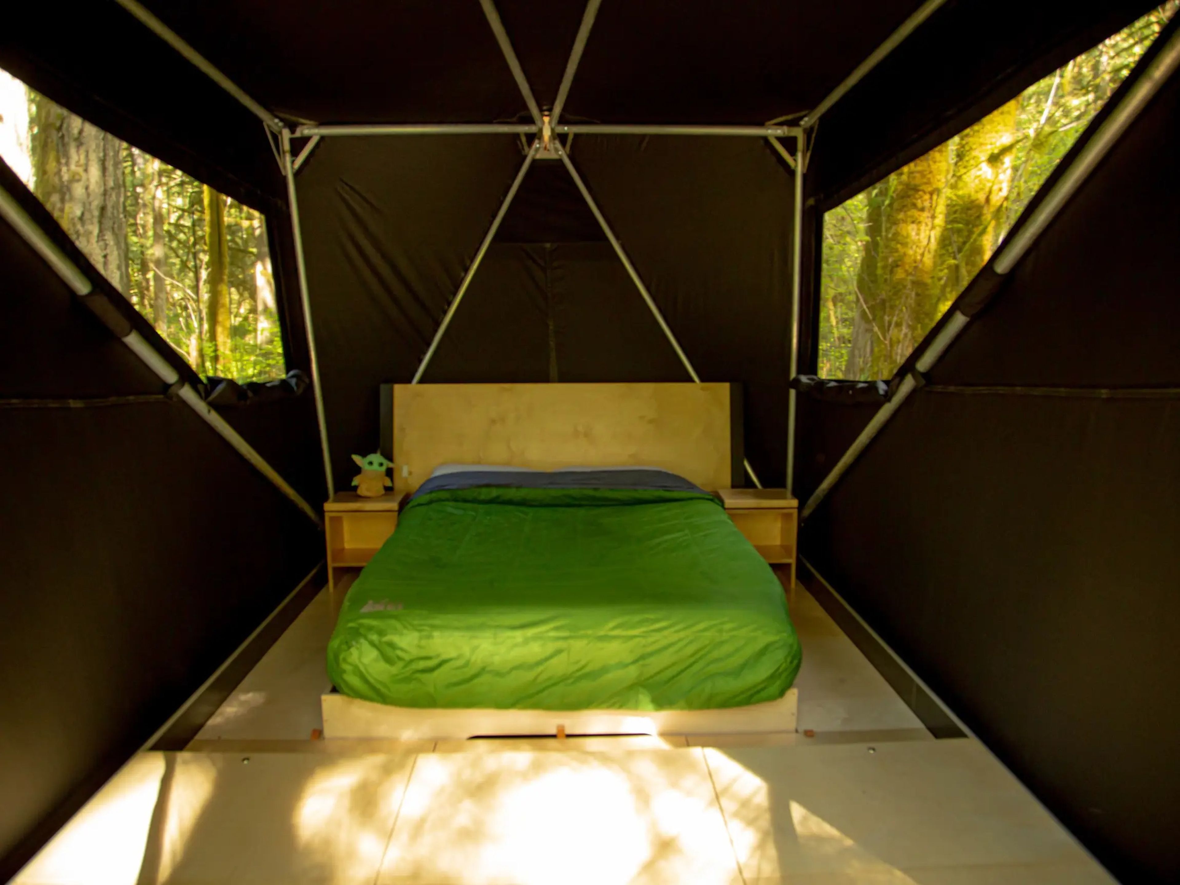 Jupe's off-grid tiny home hotel.