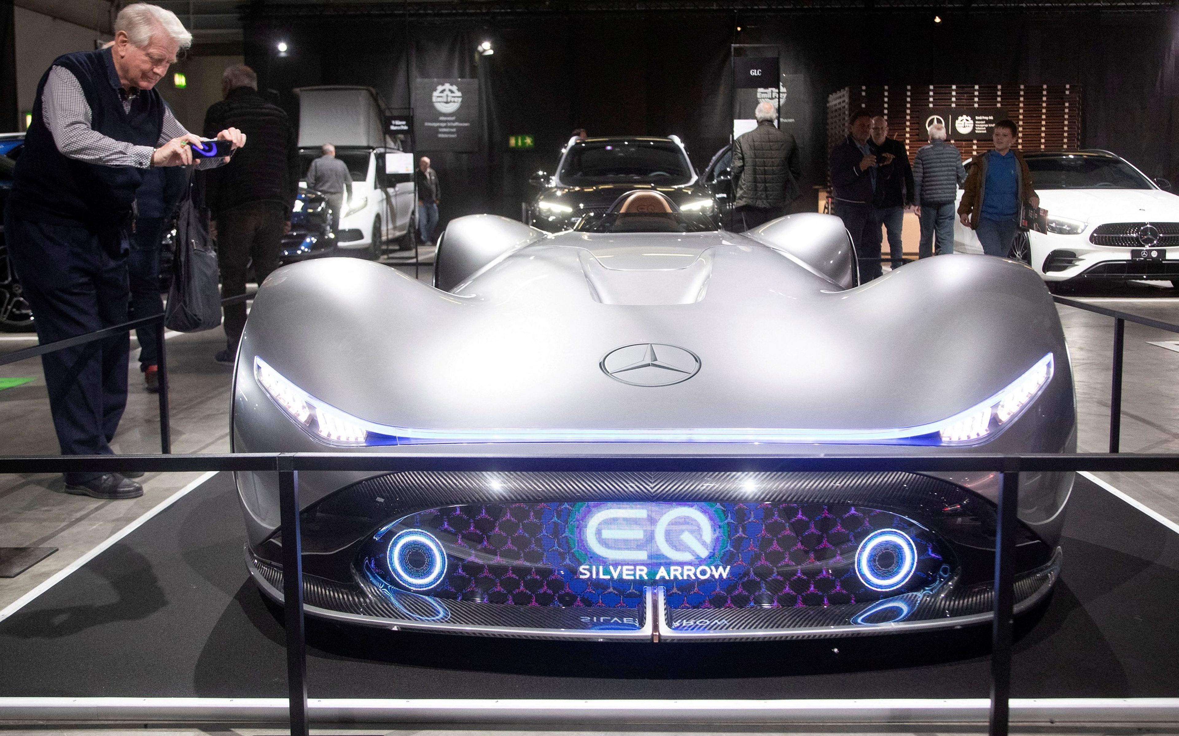 Mercedes-Benz EQ Silver Arrow en el Salón del Automóvil de Zúrich.