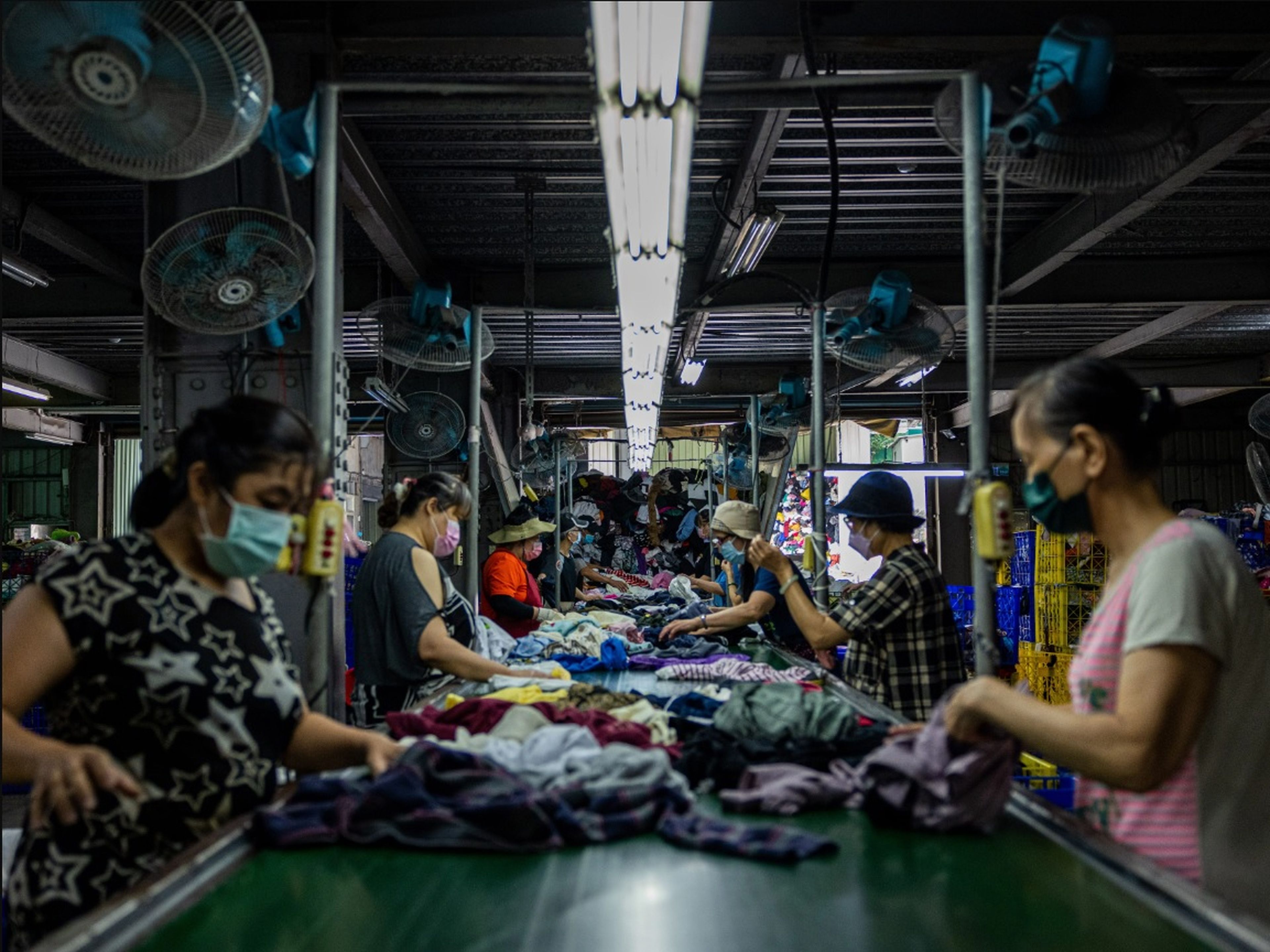 Una fábrica de reciclaje textil en Taiwán.