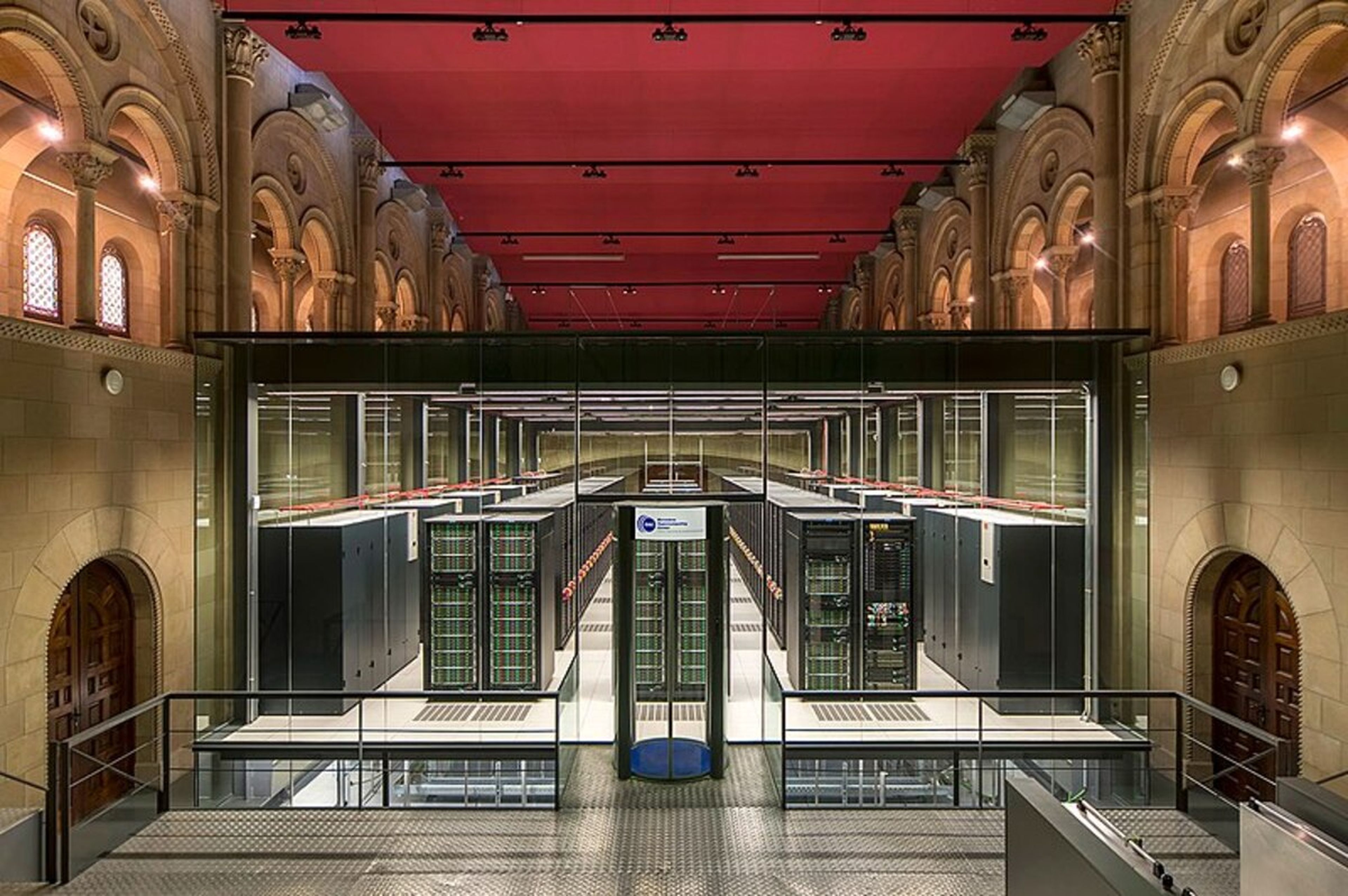 Superordenador Marenostrum 4 instalado en el Centro de Supercomputación de Barcelona.