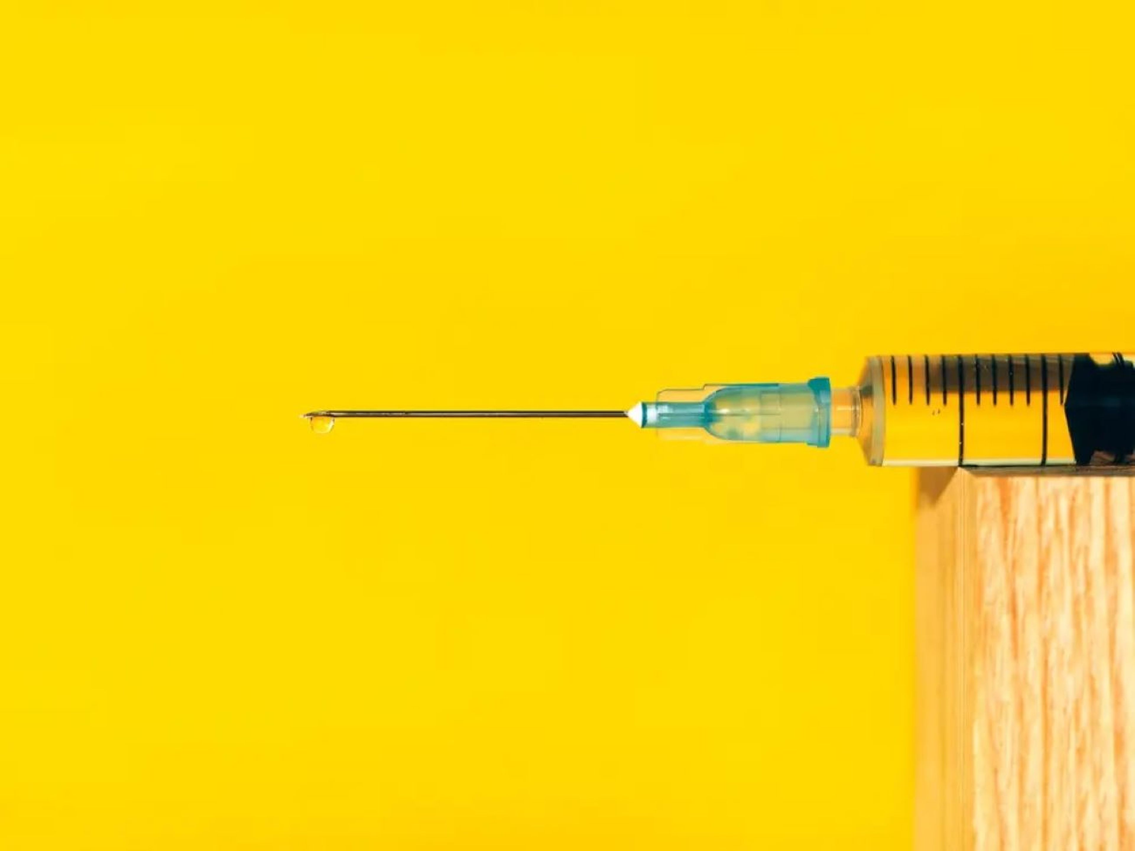 El primer paso en el camino hacia un nuevo tipo de vacuna contra el VIH está mostrando resultados prometedores.