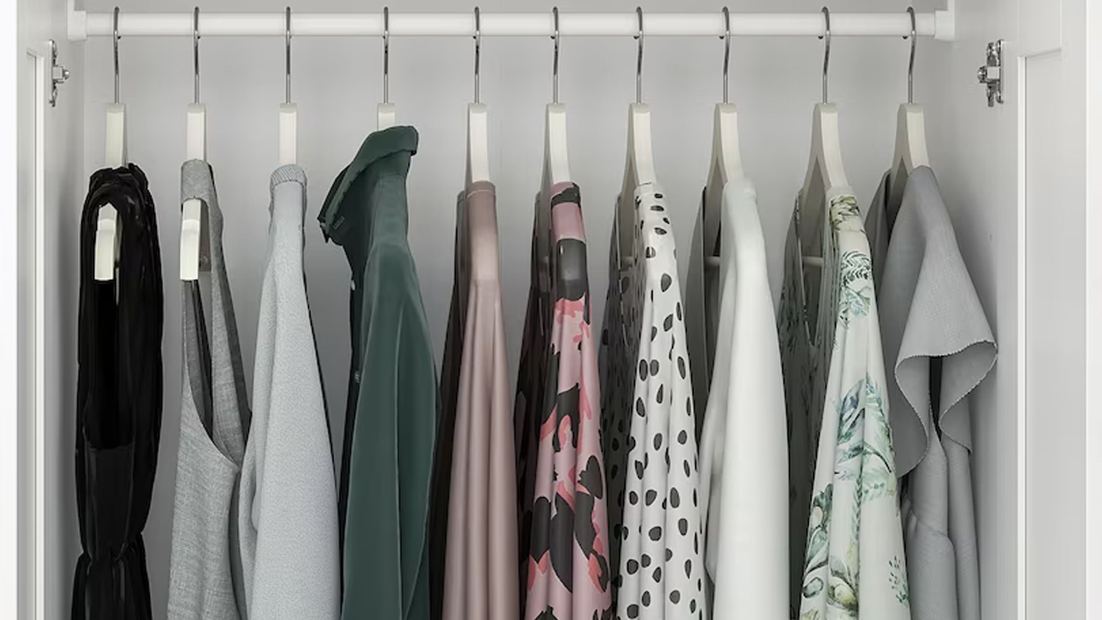 5 armarios de IKEA que darán cabida a toda tu ropa de invierno y verano