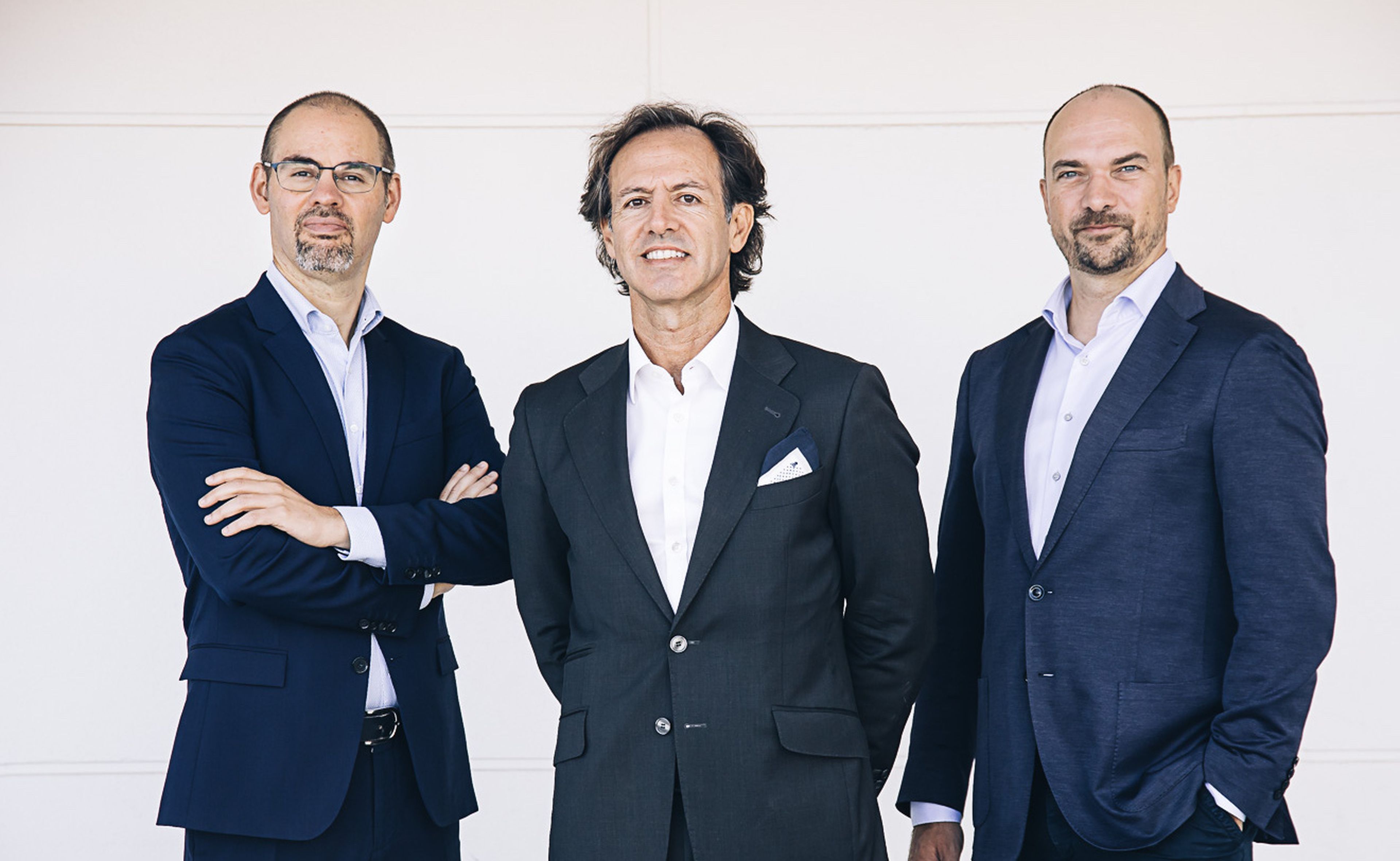 De izquierda a derecha, Unai Ansejo, Ramón Blanco y François Derbaix, fundadores de Indexa Capital.