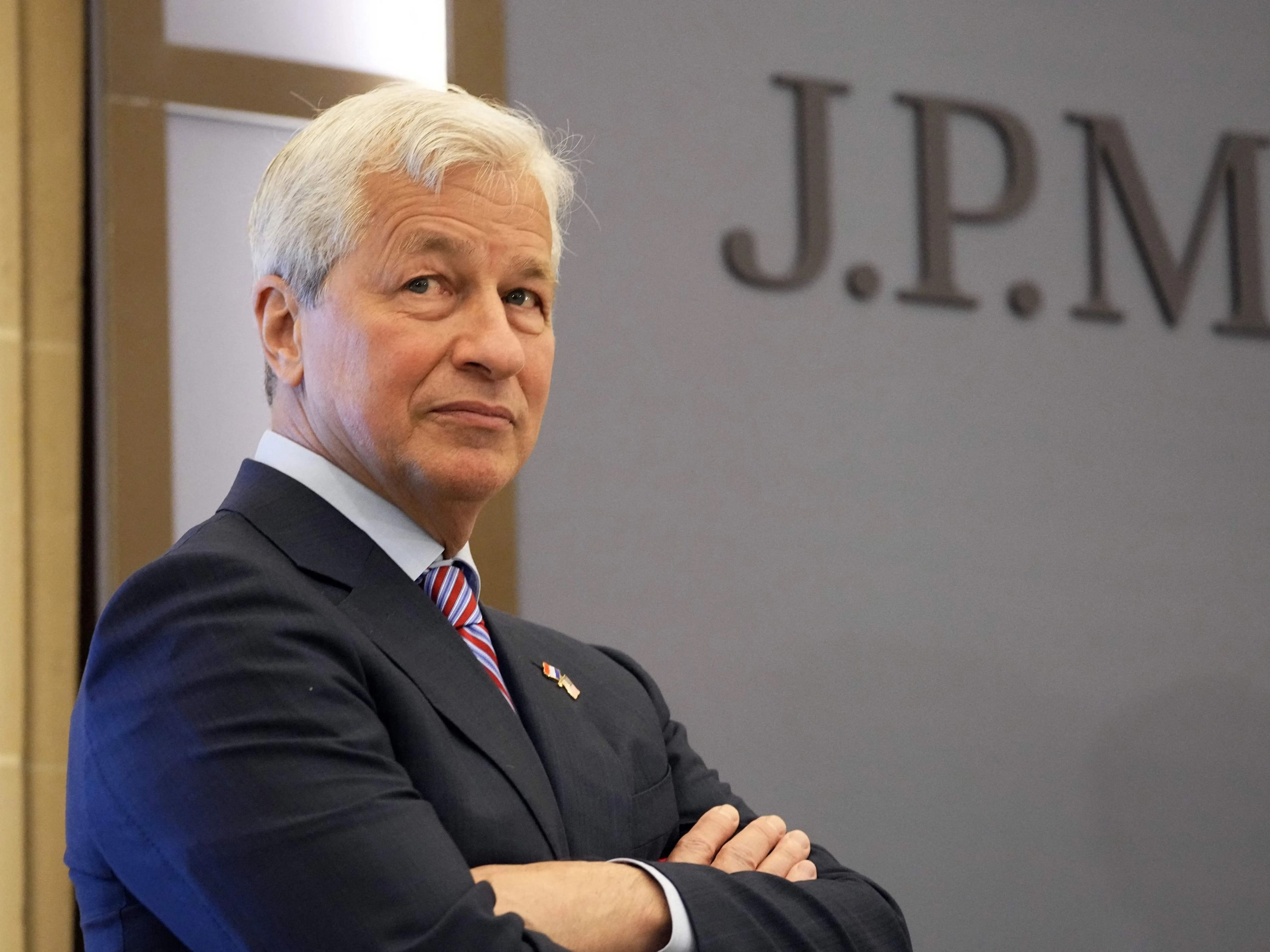 Jamie Dimon, presidente y CEO de JPMorgan, ha prometido "gastar lo que tengamos que gastar" para ganar la guerra a las 'fintech'.
