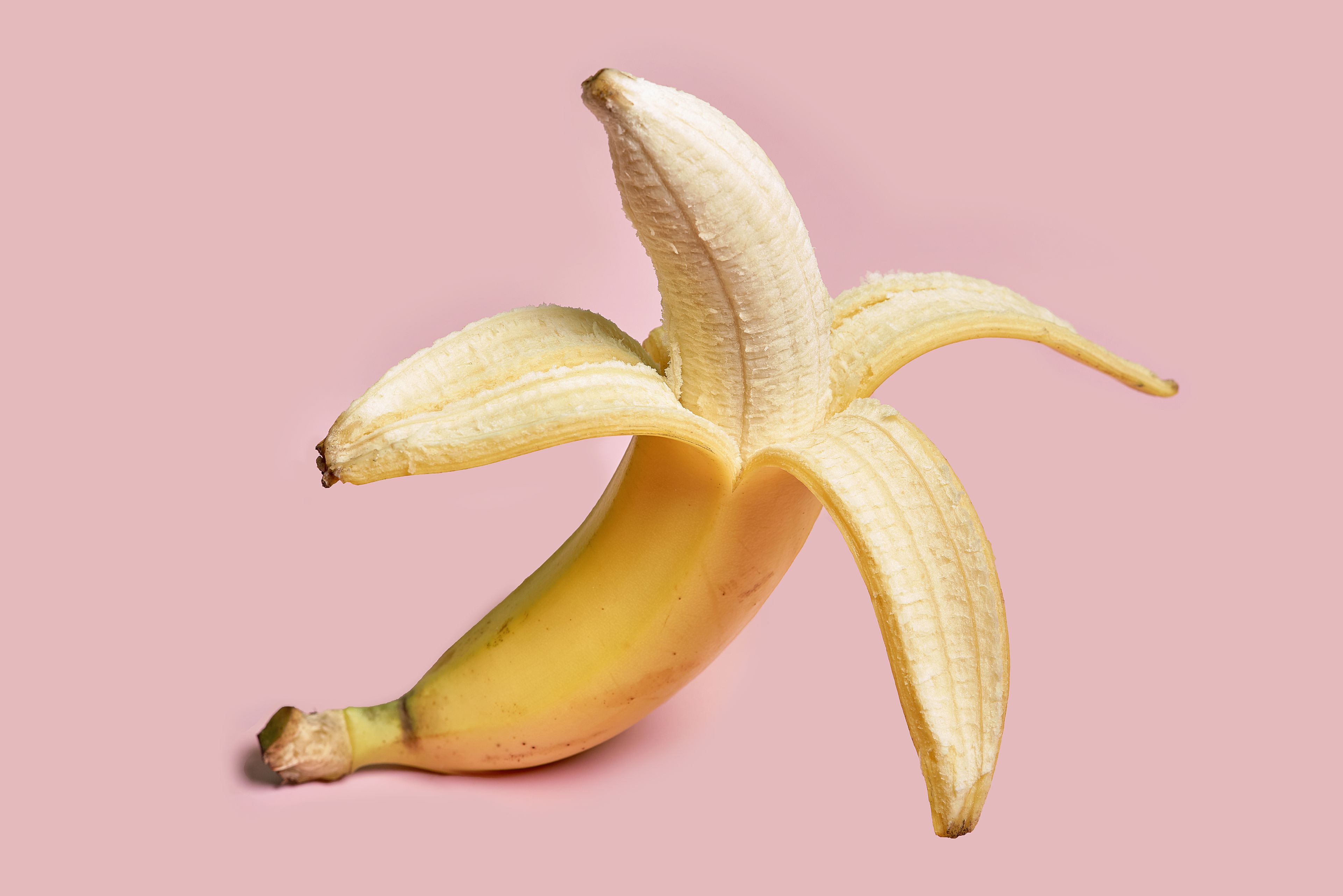 Plátano que simula un pene erecto
