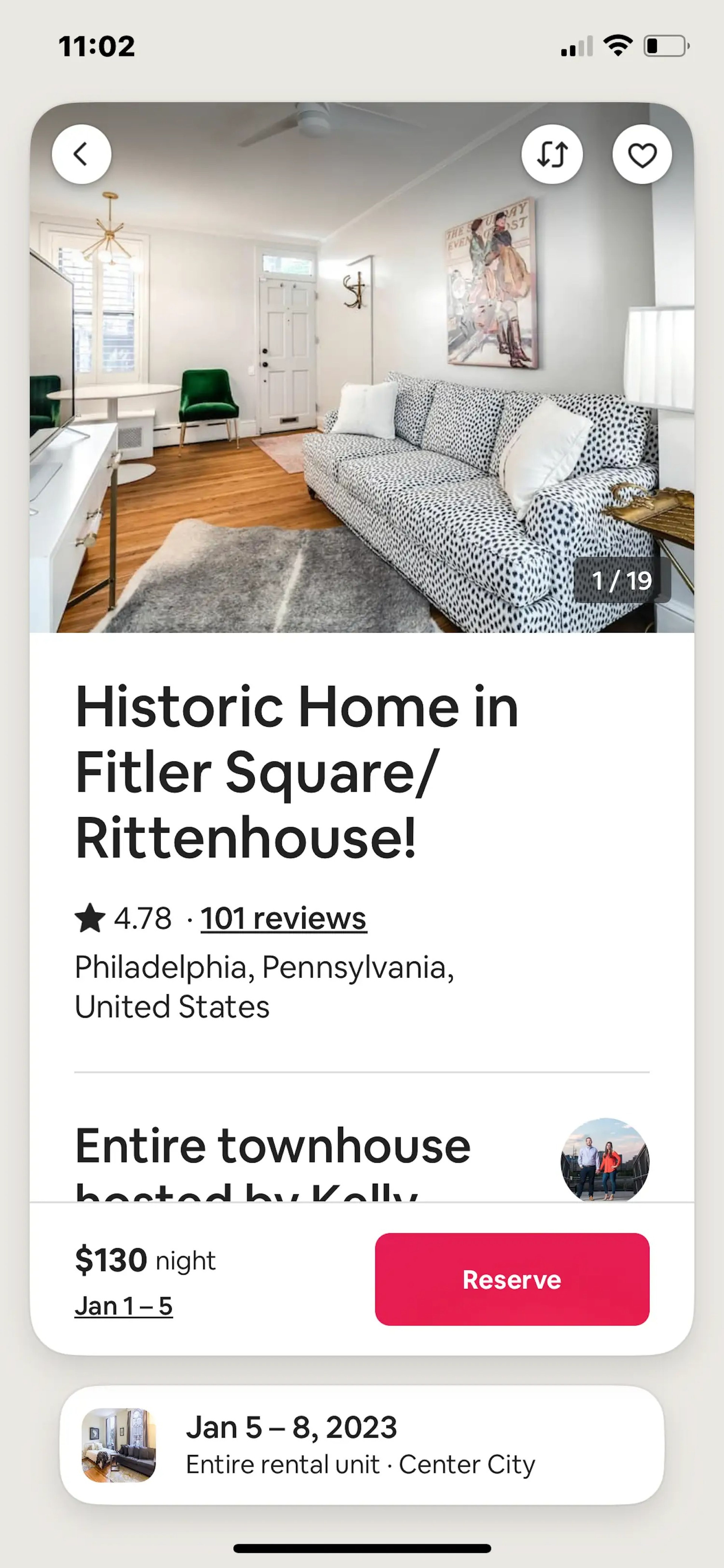 El anuncio de Airbnb de la casa de Flaherty mostraba una calificación favorable y más de 100 reseñas.