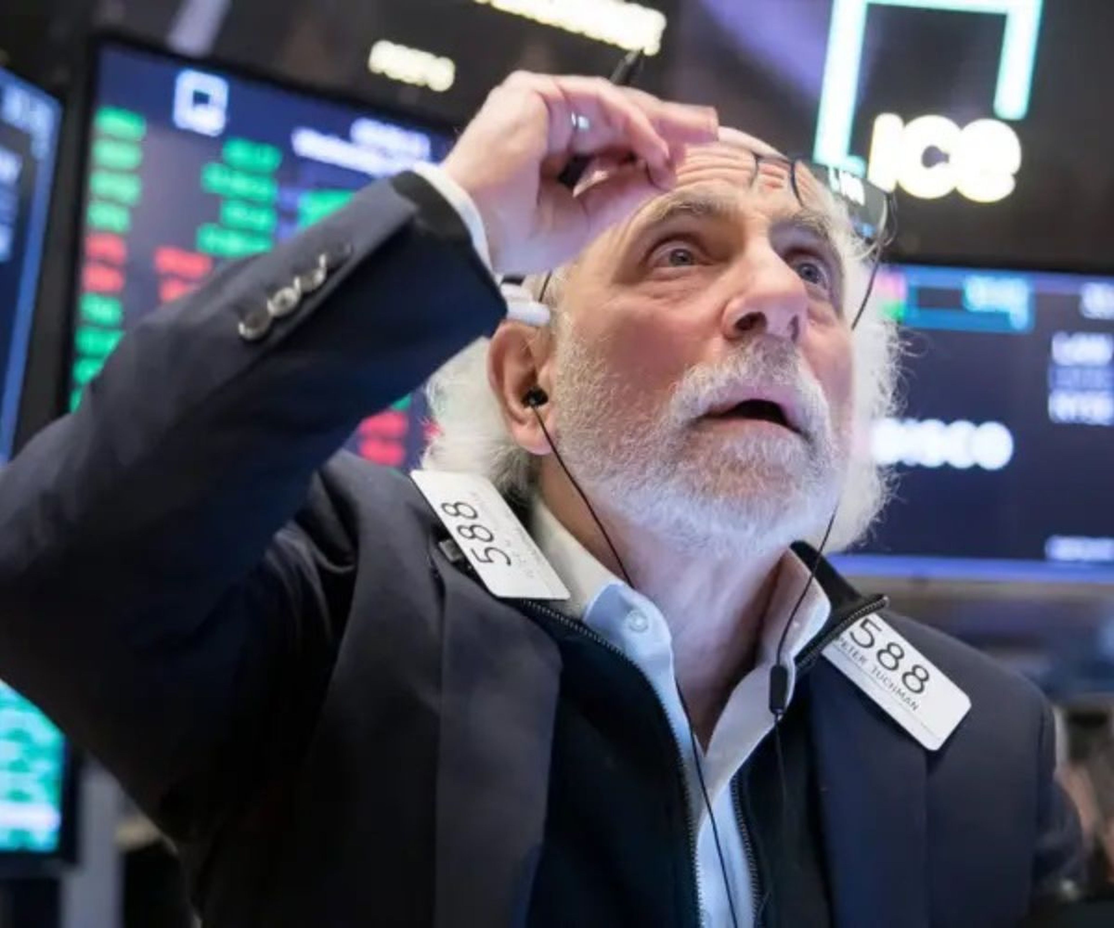Un 'trader' en la Bolsa de Nueva York, el 9 de marzo de 2022.
