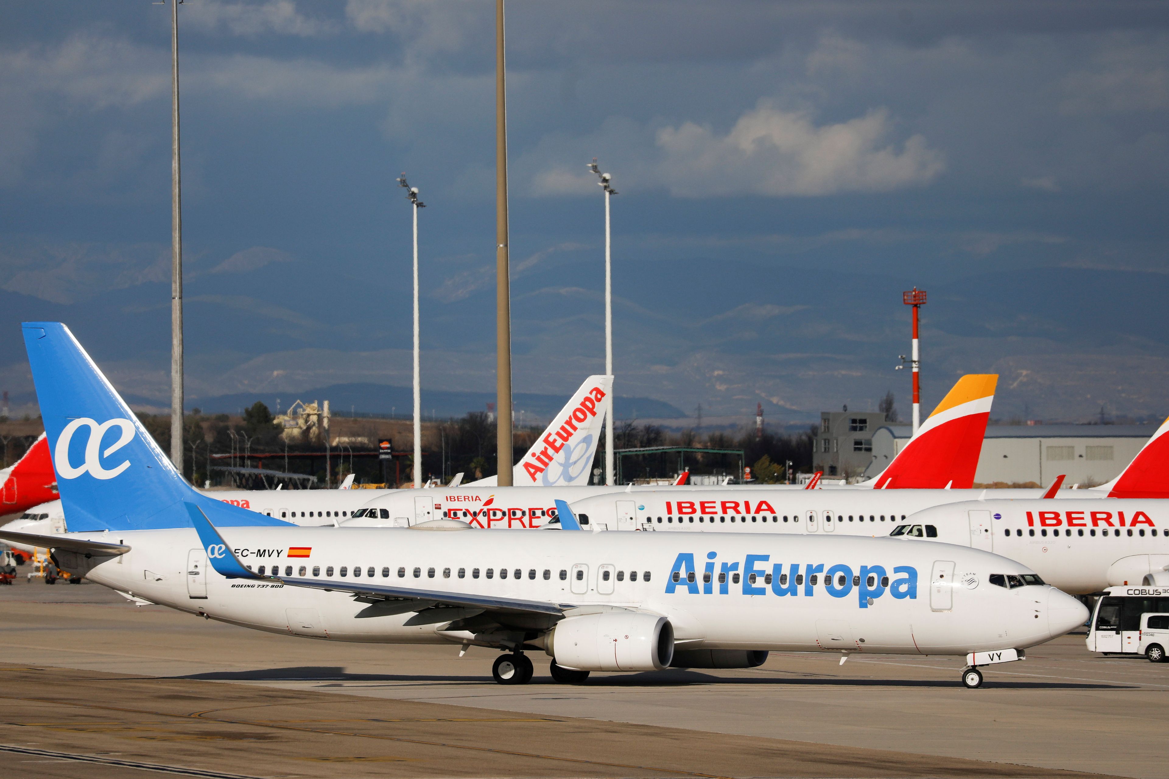 Aviones de Air Europa y de Iberia