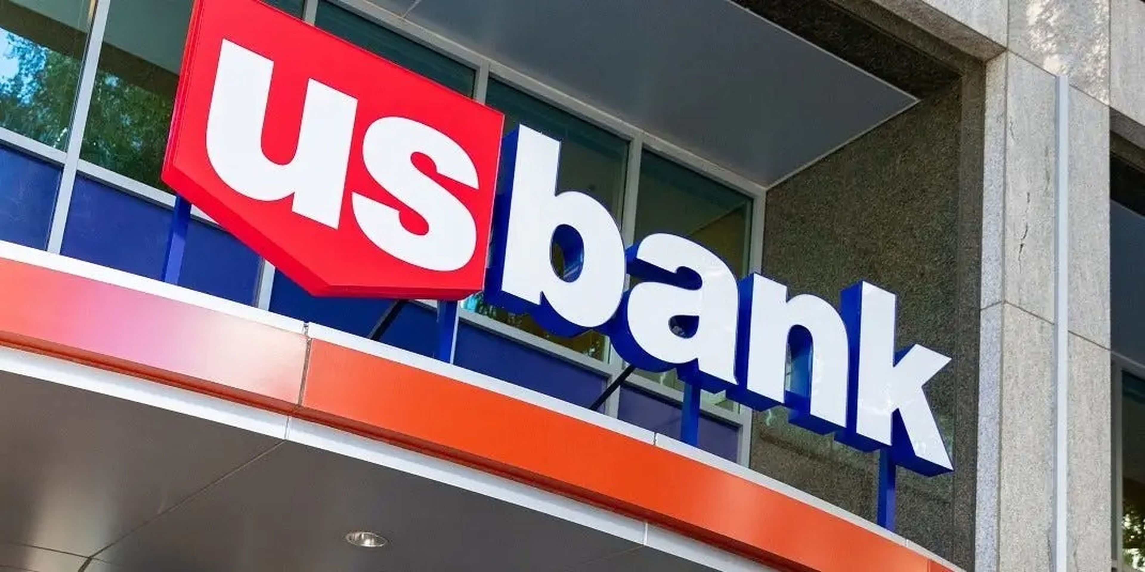 Facade of US Bank.