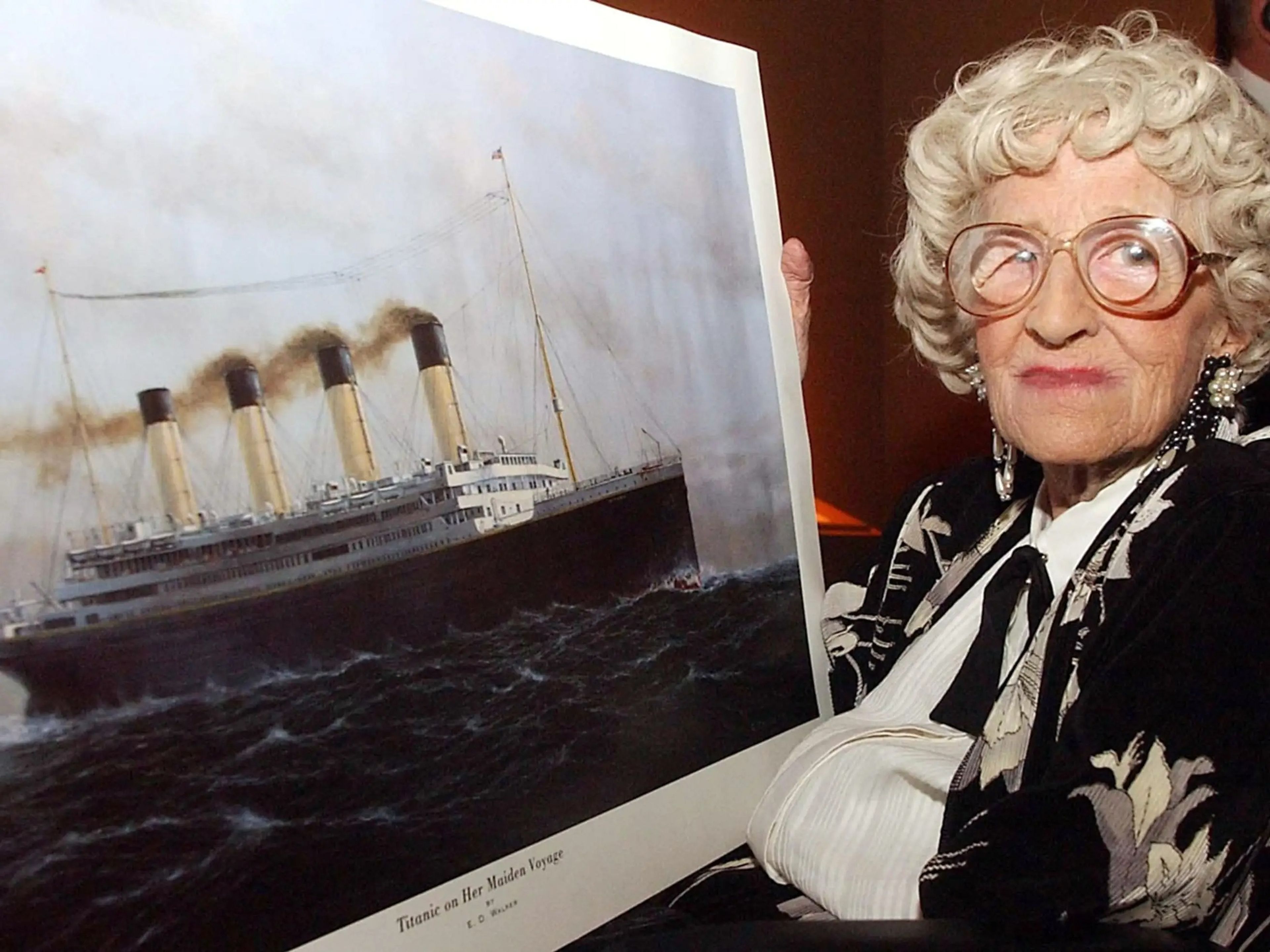 Millvina en una exposición del Titanic en 2003.