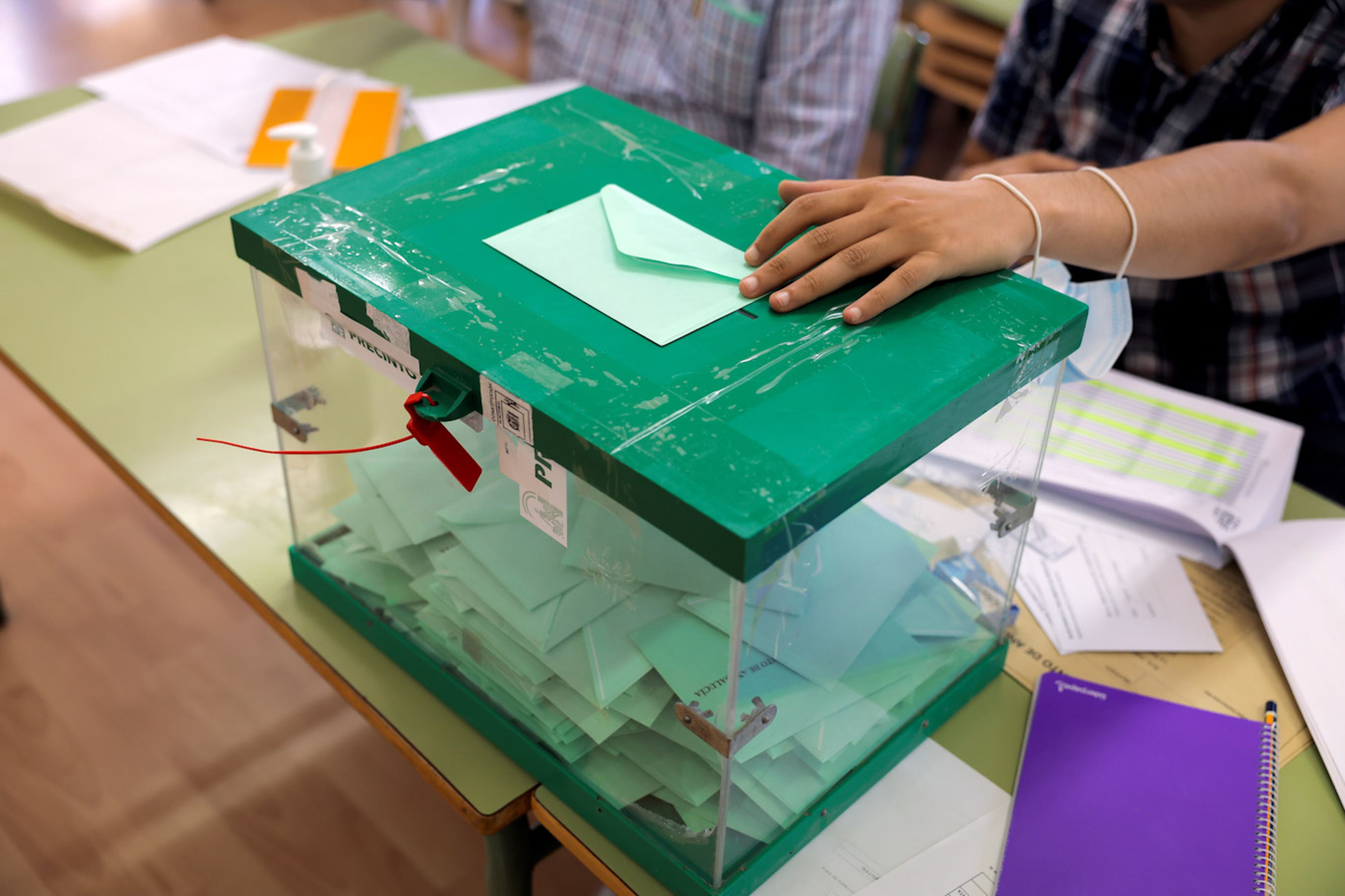 elecciones, urna, España