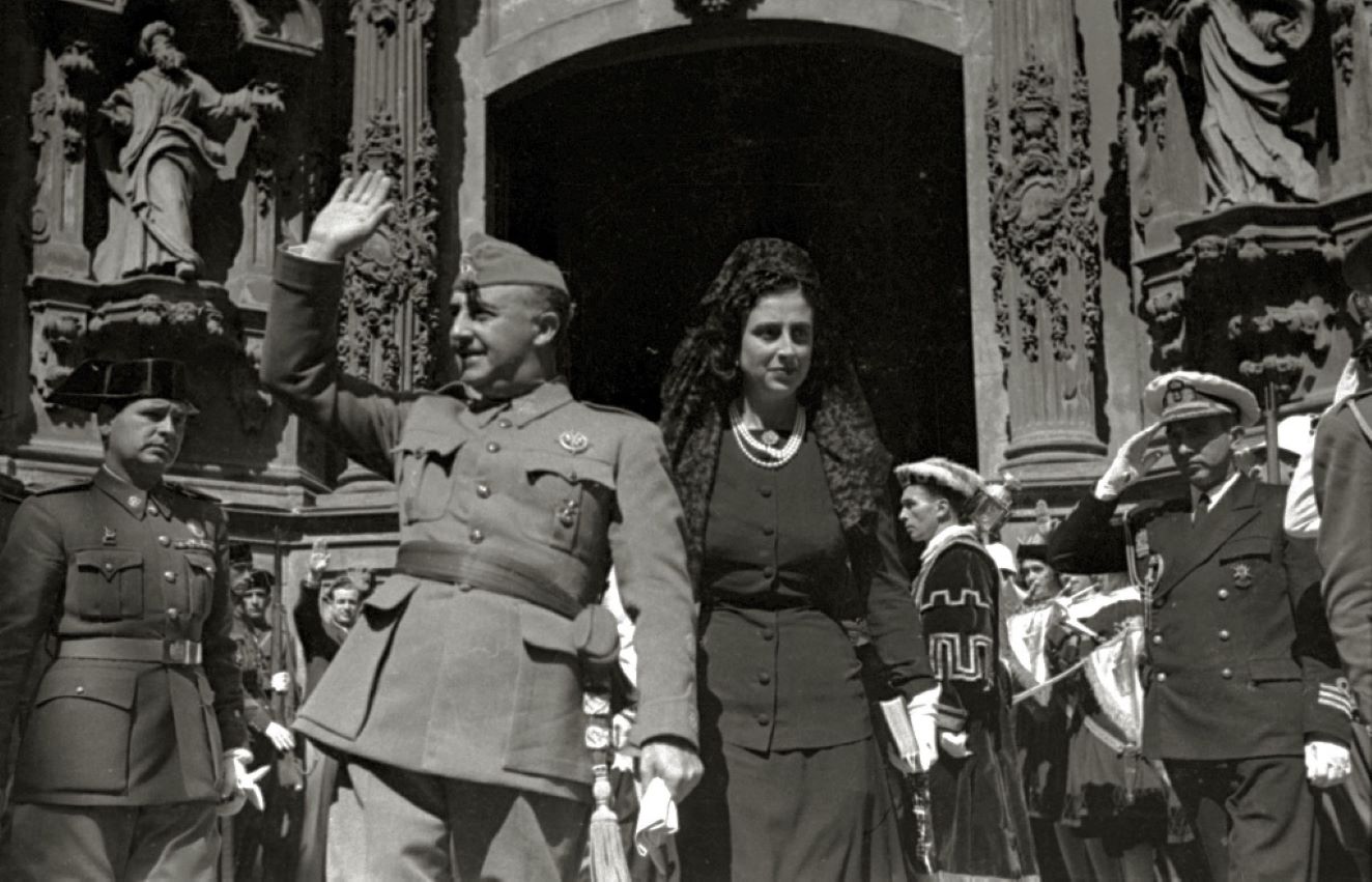El día que Franco cambió la hora en España y desfasó nuestras costumbres para siempre Business Insider España foto