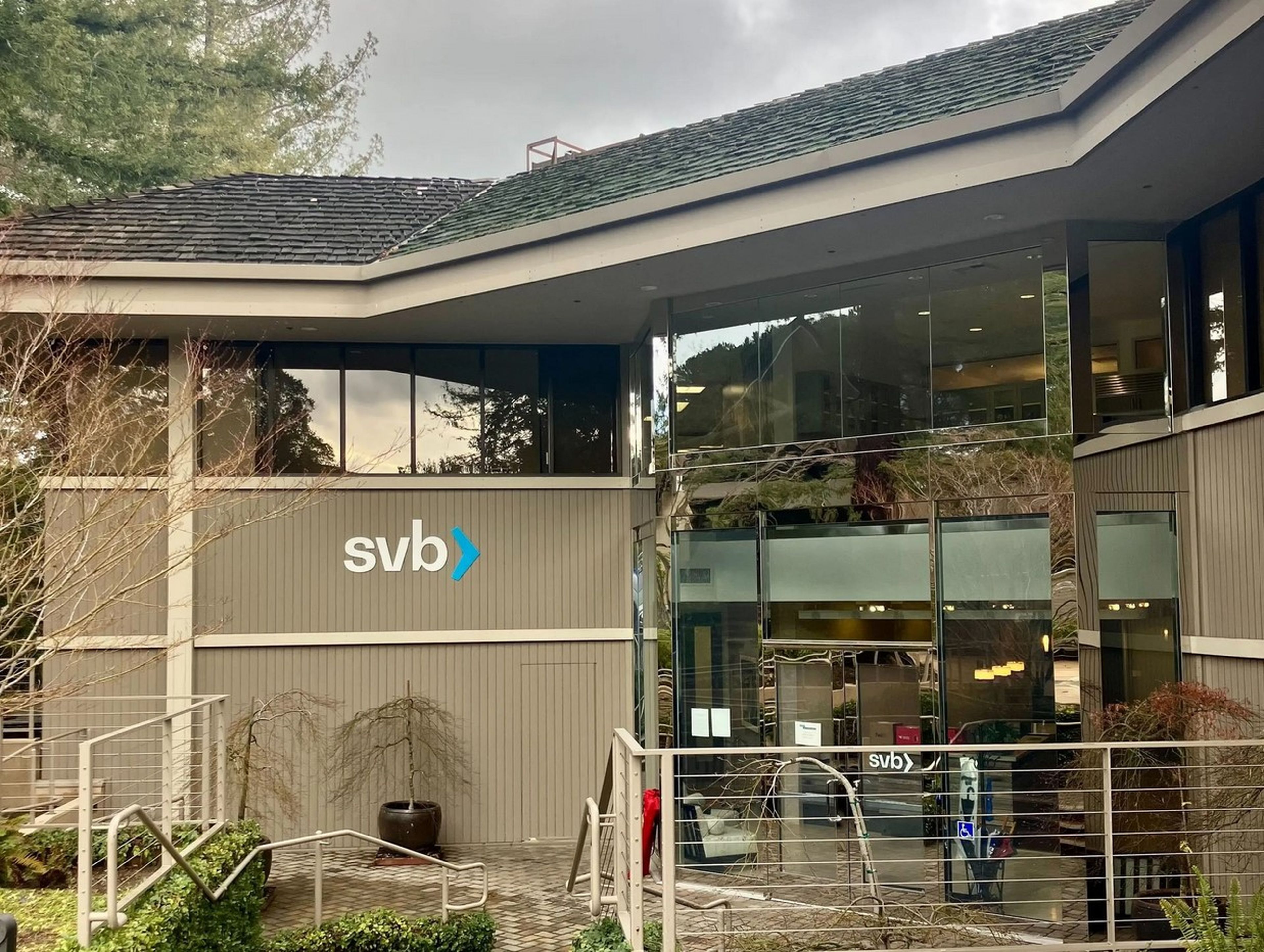 Oficina de SVB en Sand Hill Road, en Silicon Valley, el 10 de marzo de 2023.