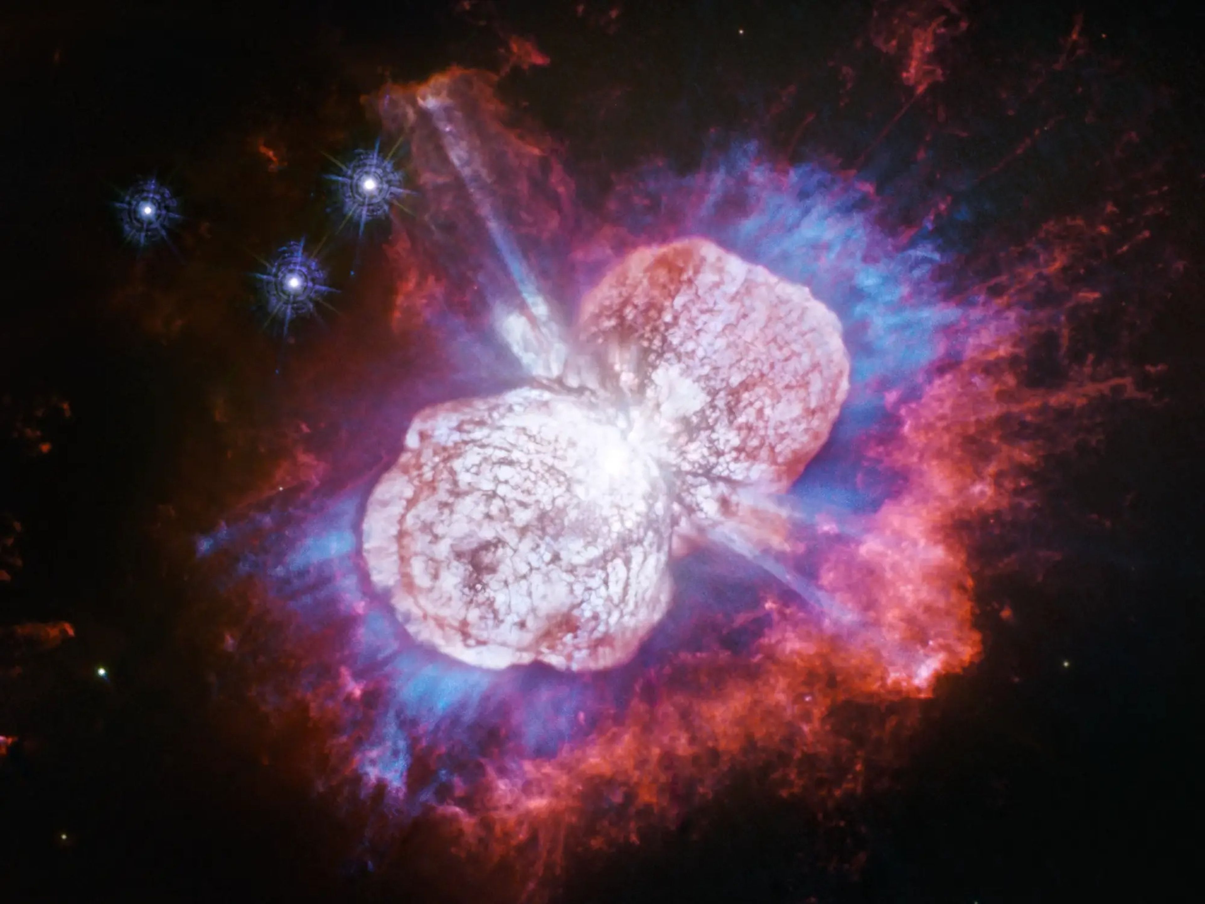 La estrella supermasiva Eta Carinae.