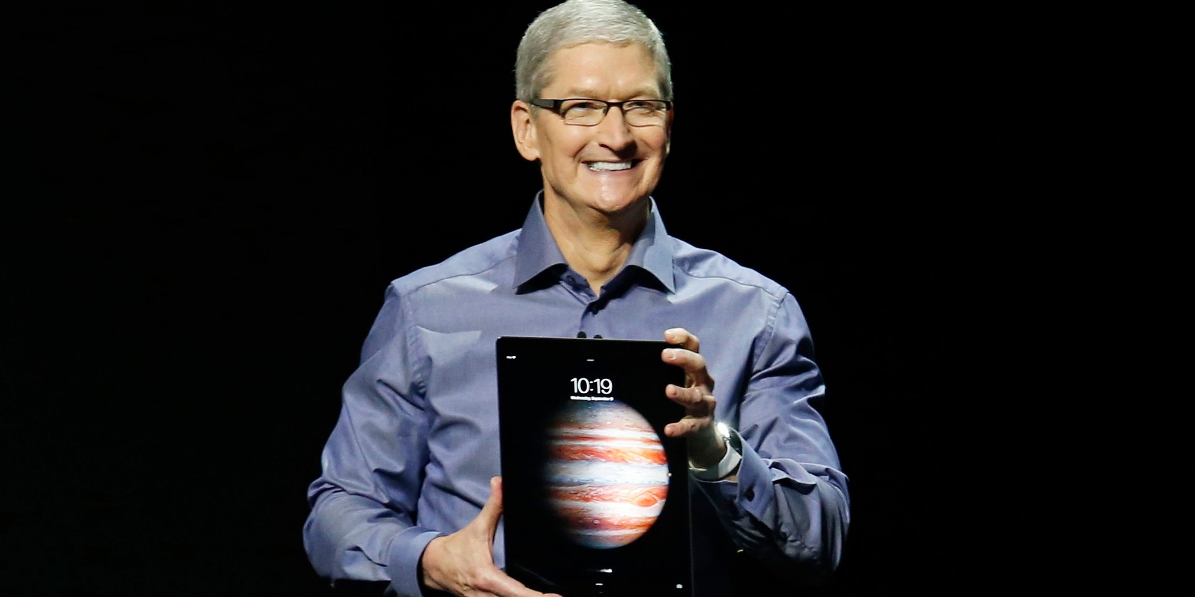 Tim Cook, CEO de Apple, presenta nuevos iPad en el 2015