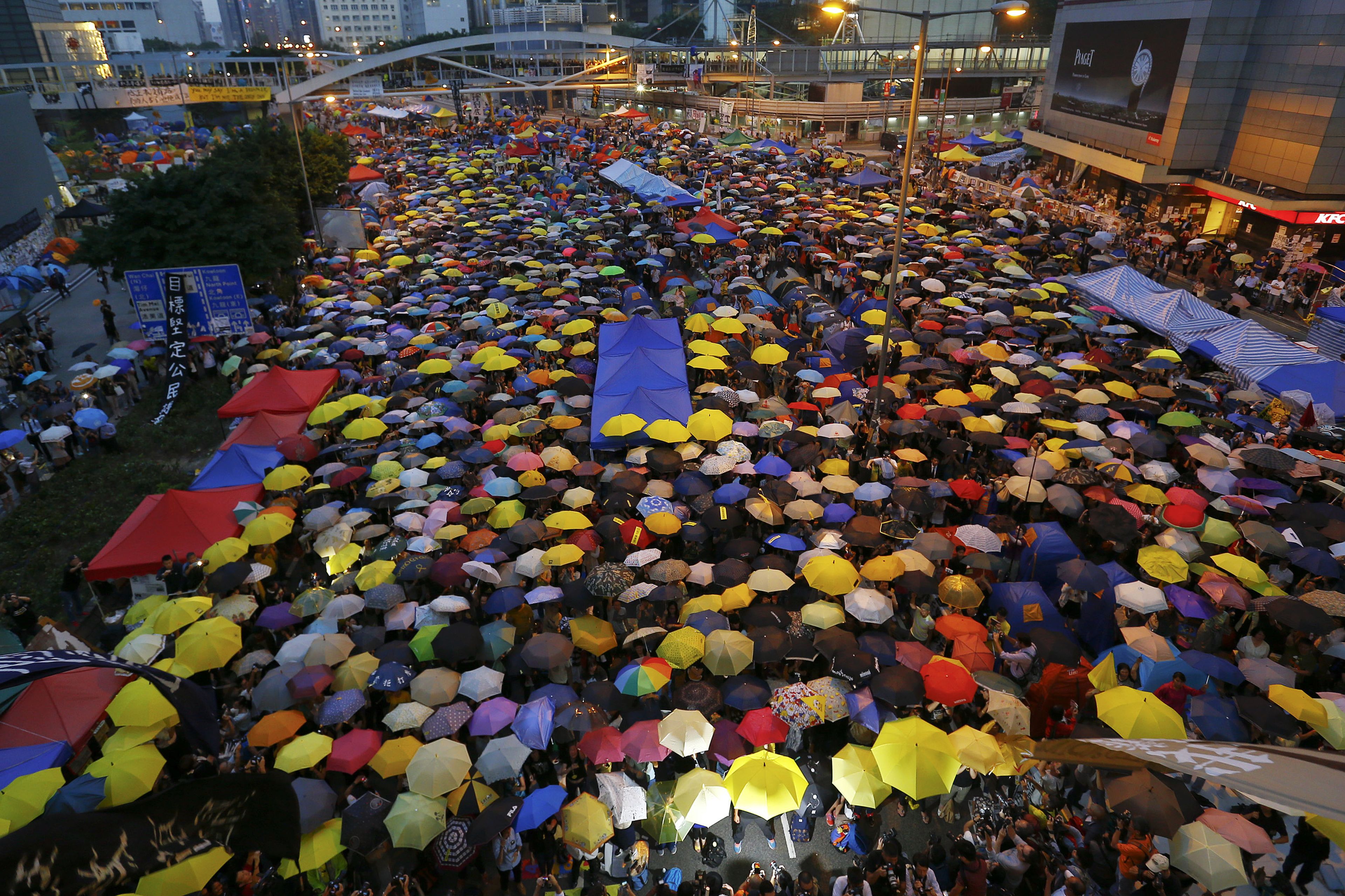 Manifestación multitudinaria en Hong Kong