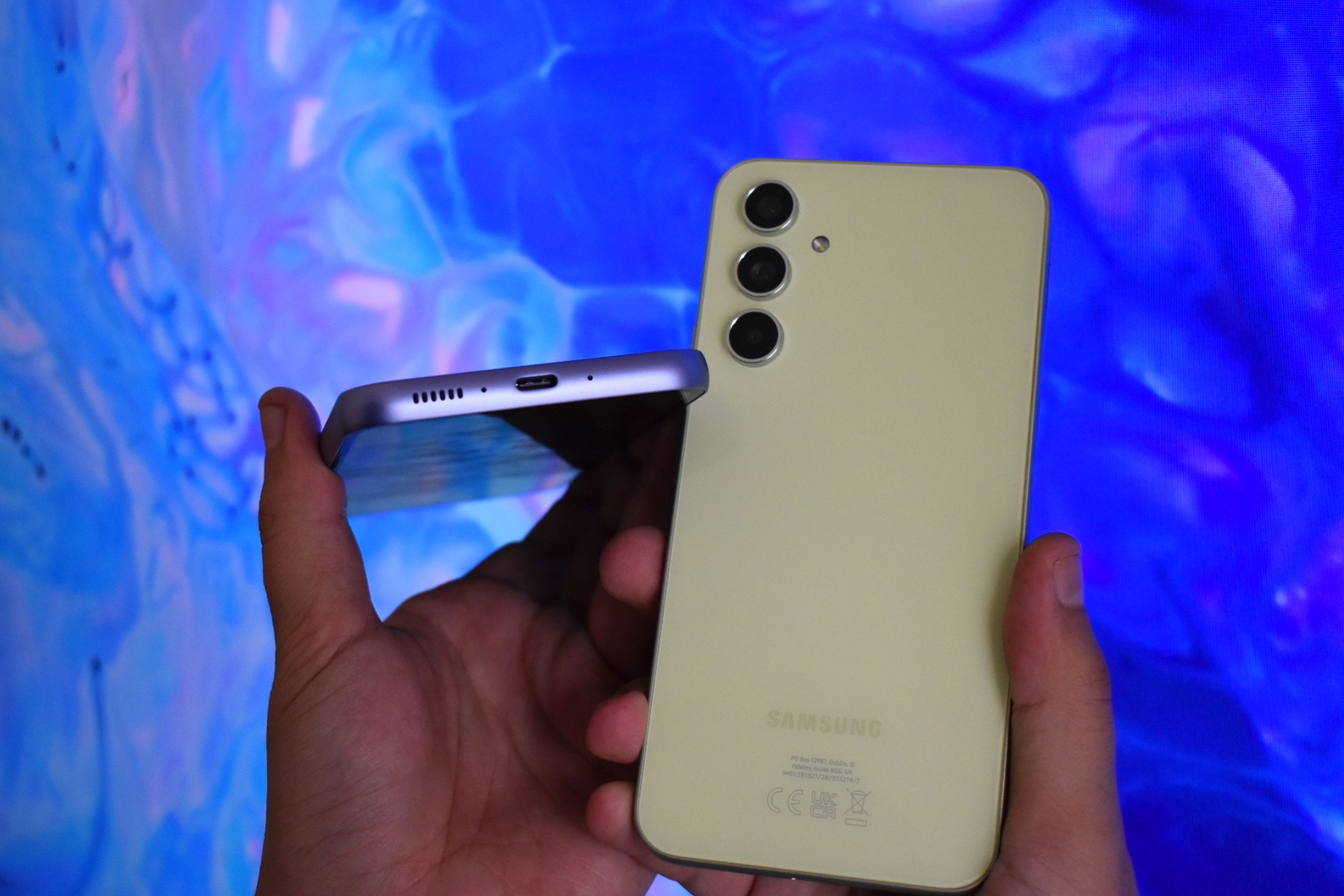 Samsung Galaxy A34 vs A54