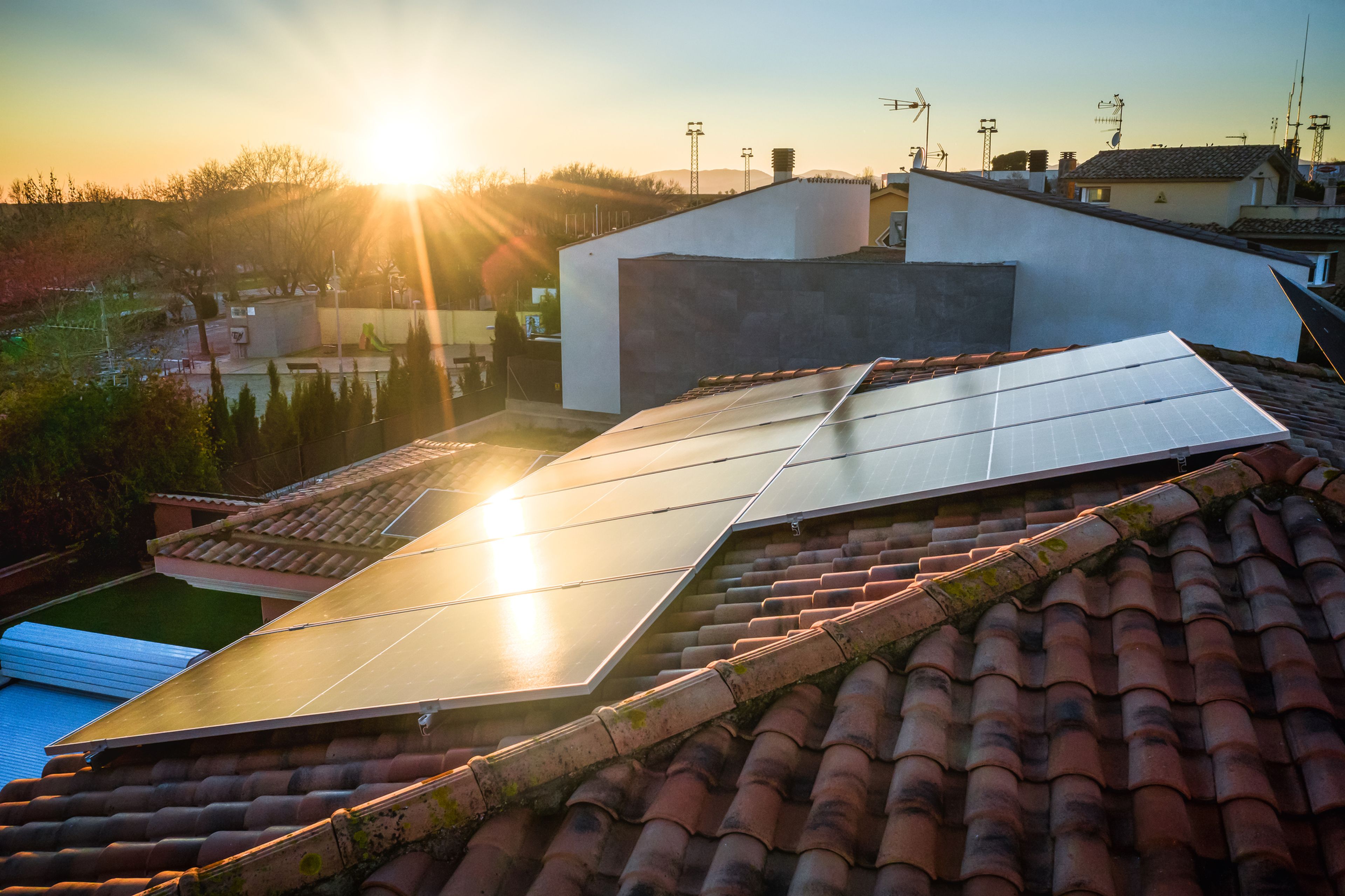 Cuánto se tarda en amortizar una instalación de placas solares?
