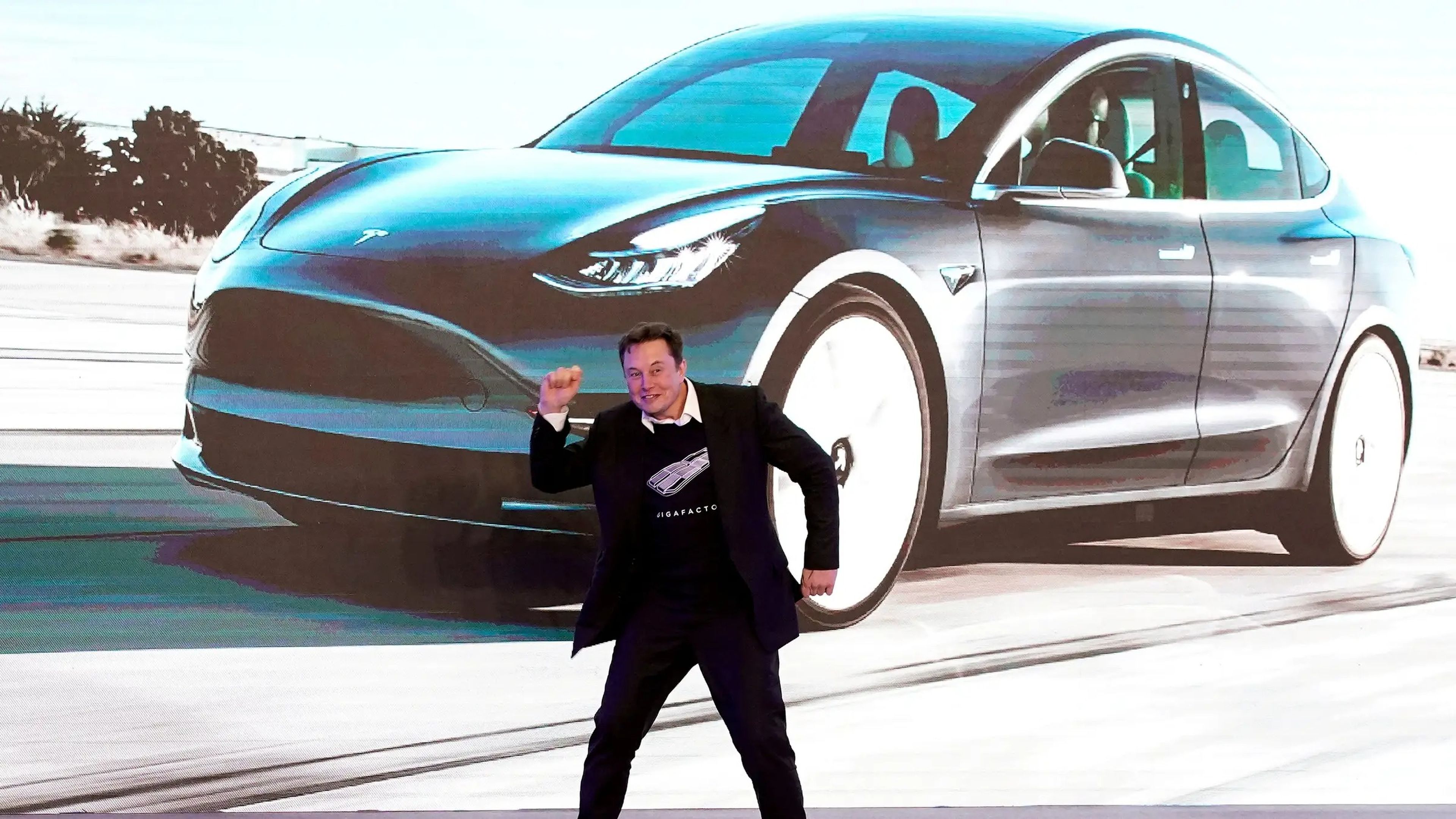 Los recortes de precios de Tesla mermaron sus márgenes de beneficio el trimestre pasado.