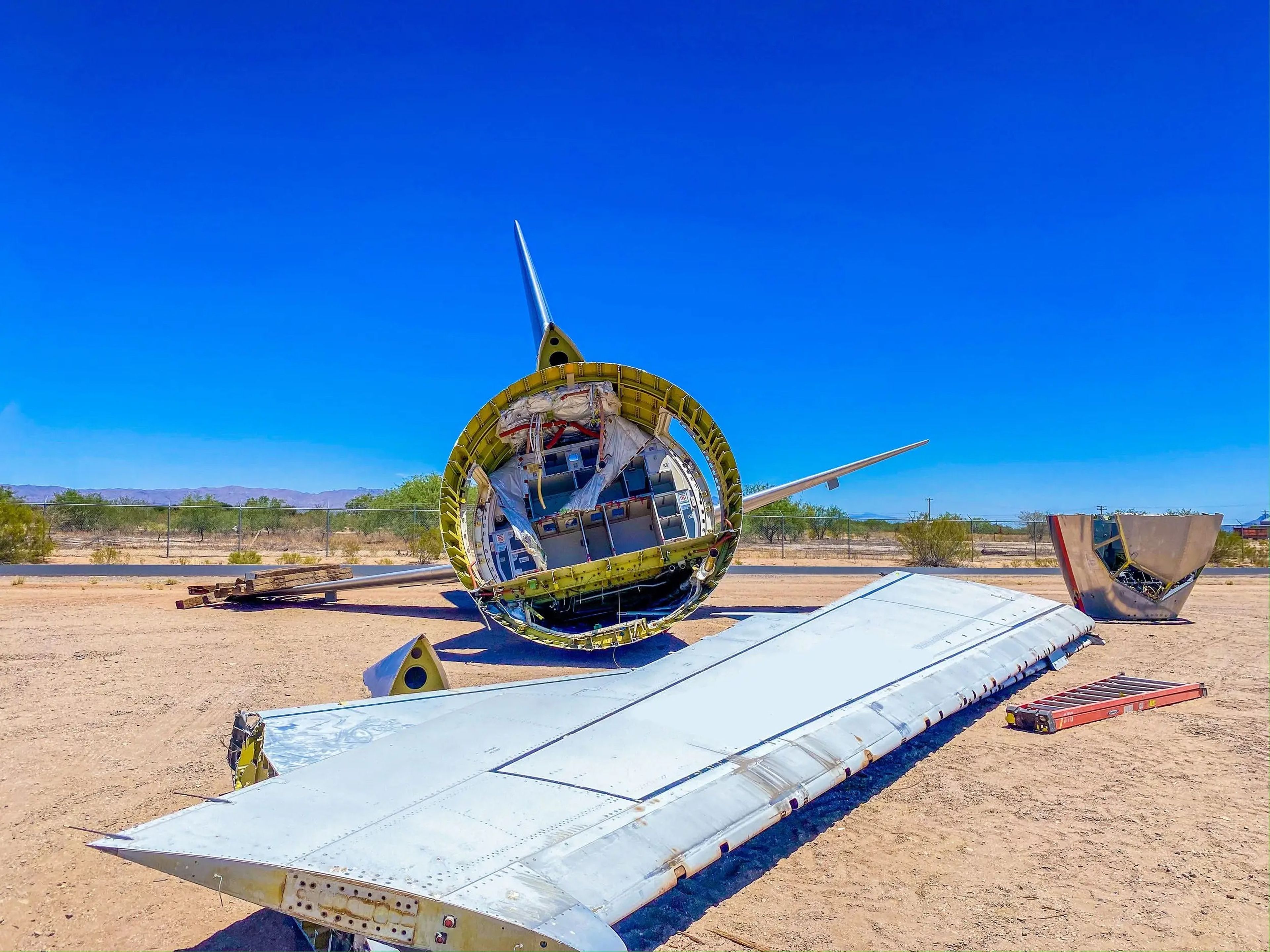 Un avión en recuperación Pinal Airpark en Marana, Arizona.