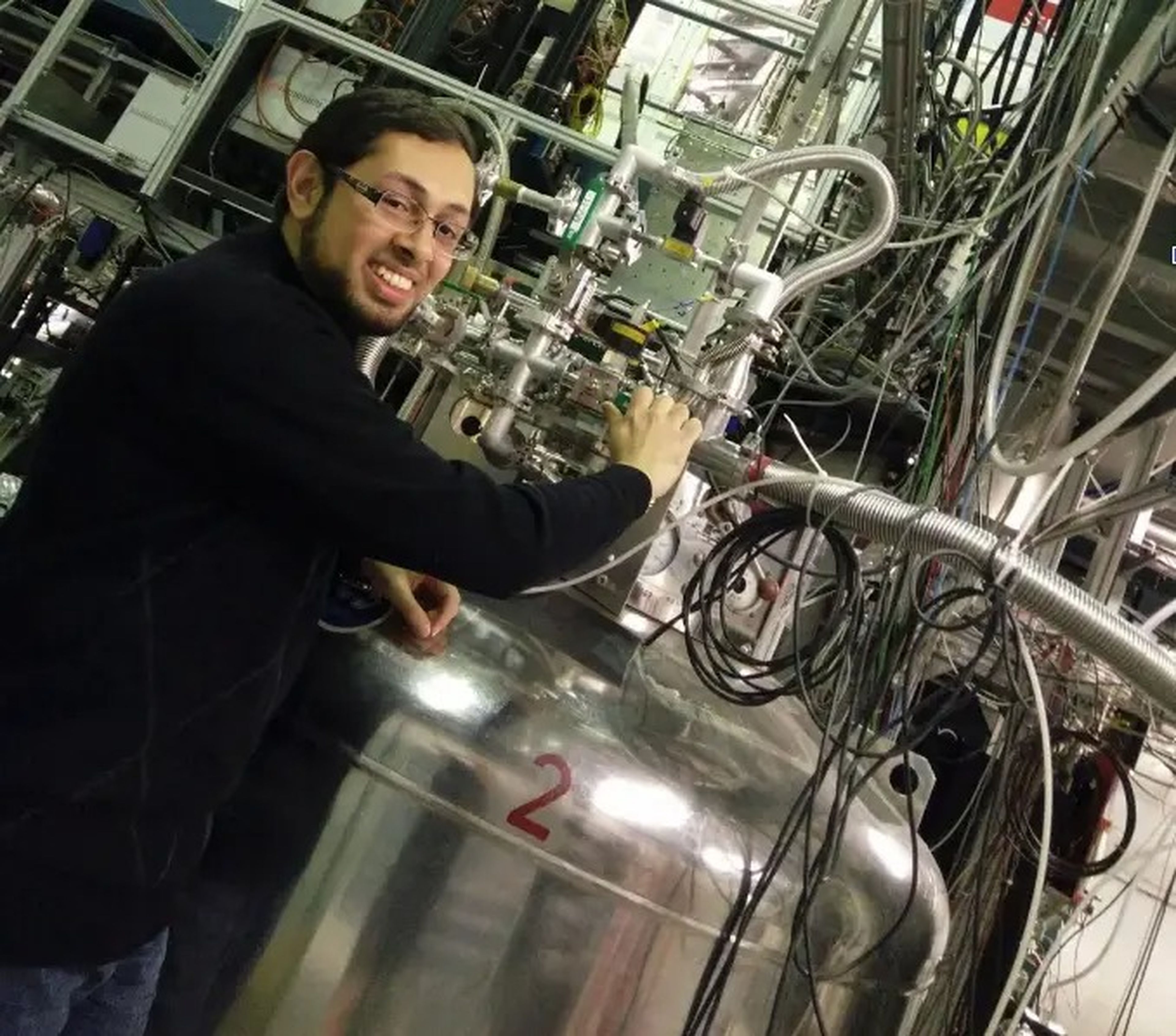 Sameed Muhammed es físico cuántico y experto en antimateria del CERN.