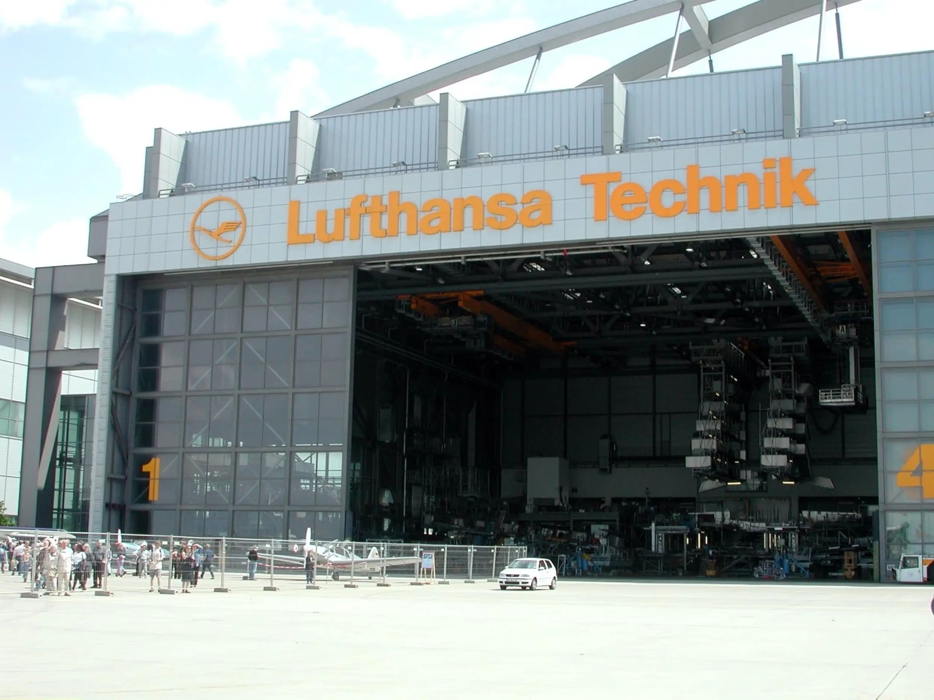Un hangar de Lufthansa Technik.