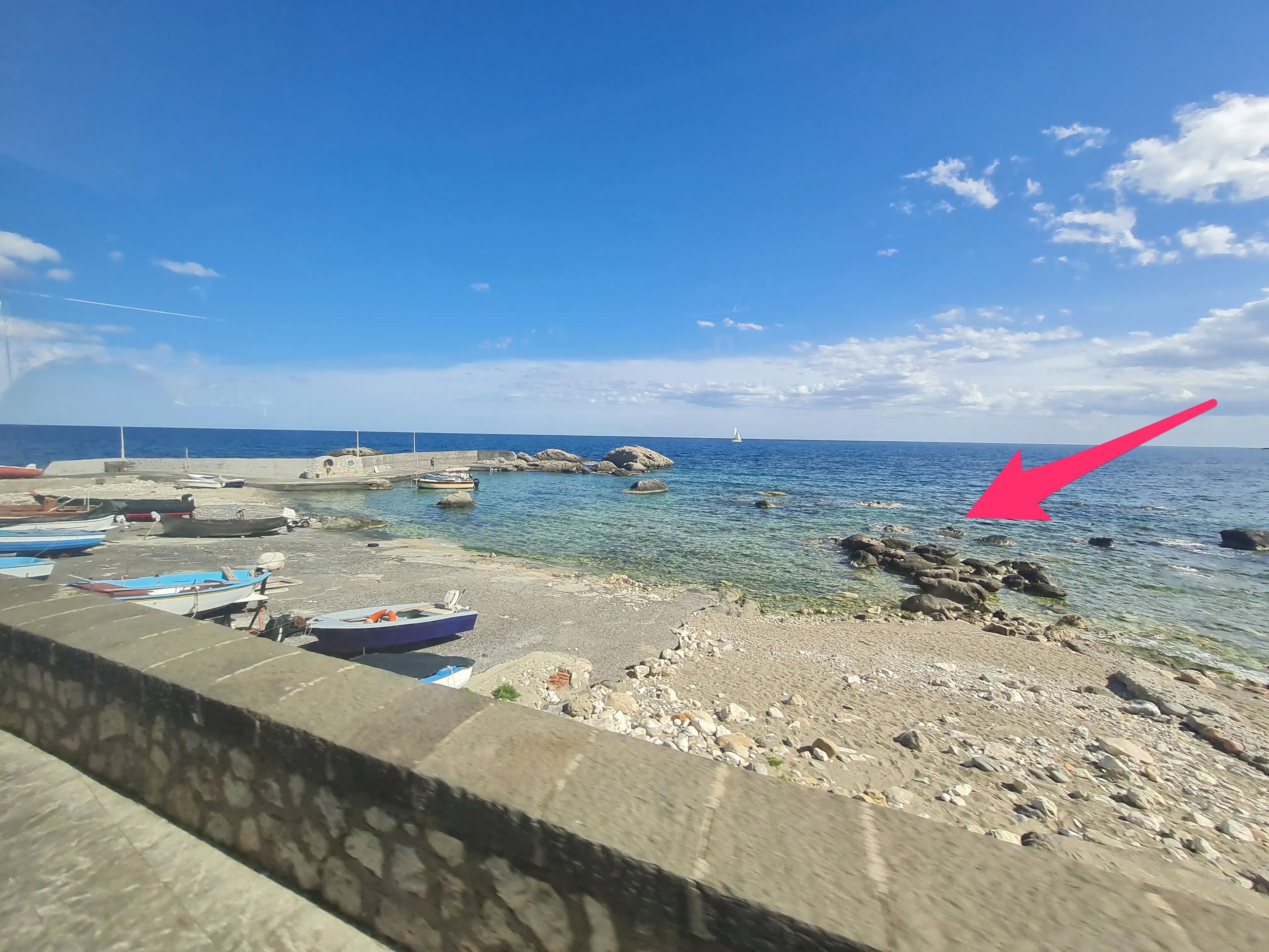 Las playas rocosas de Taormina, en Sicilia.