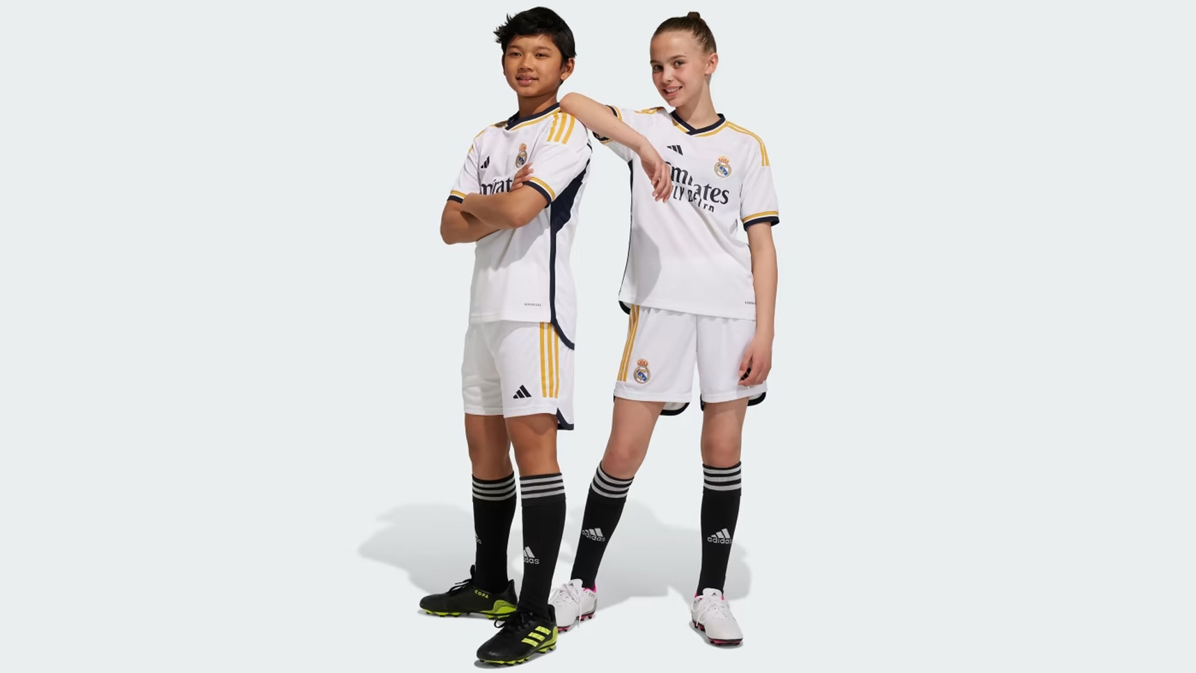 Equipación adidas Real Madrid niño pequeño 2022 2023