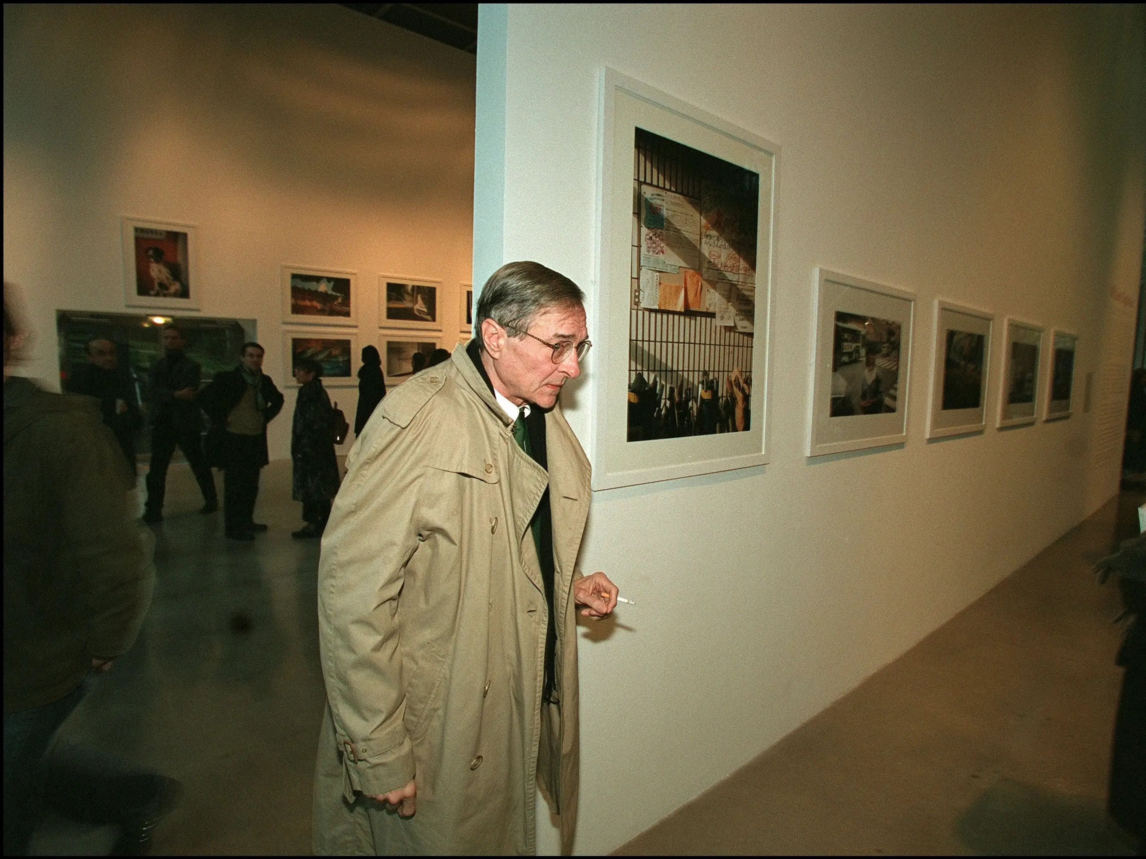 William Eggleston en la inauguración de las exposiciones Gerard Garouste y William Eggleston en la Fundación Cartier de París en 2001.