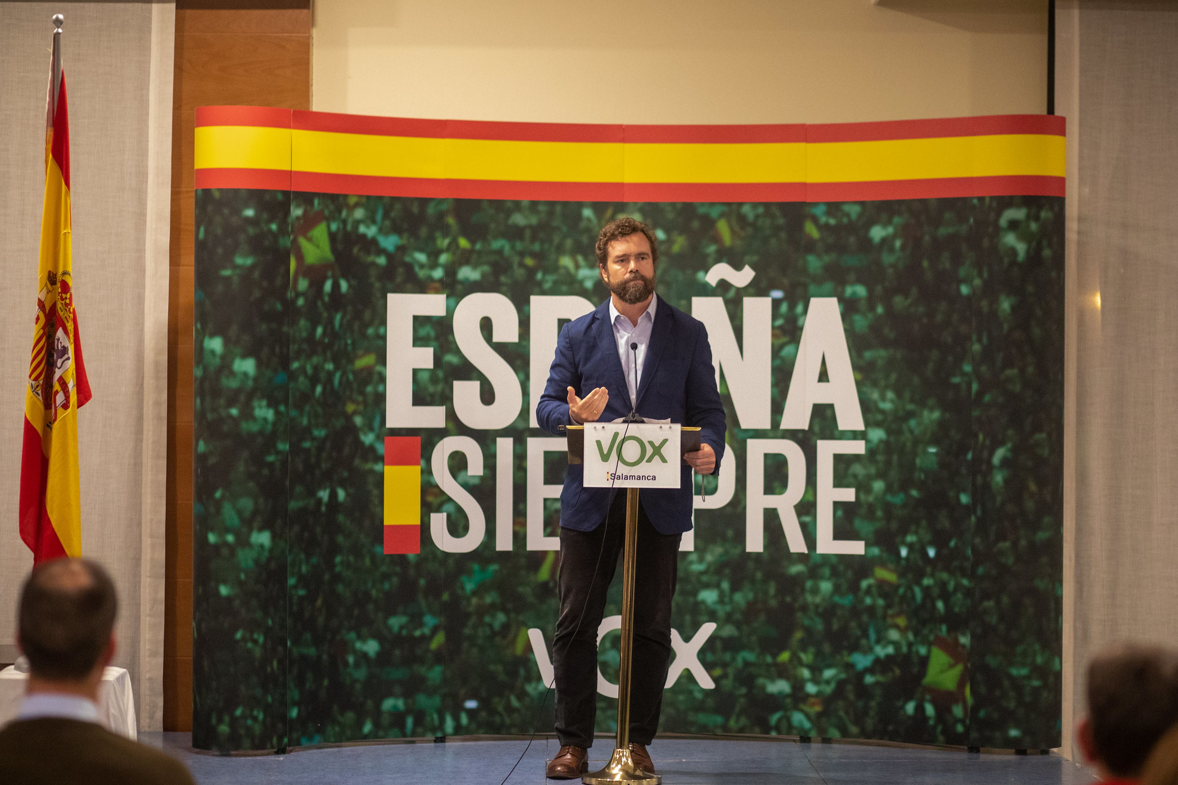 Iván Espinosa de los Monteros, en campaña de Vox en 2019.