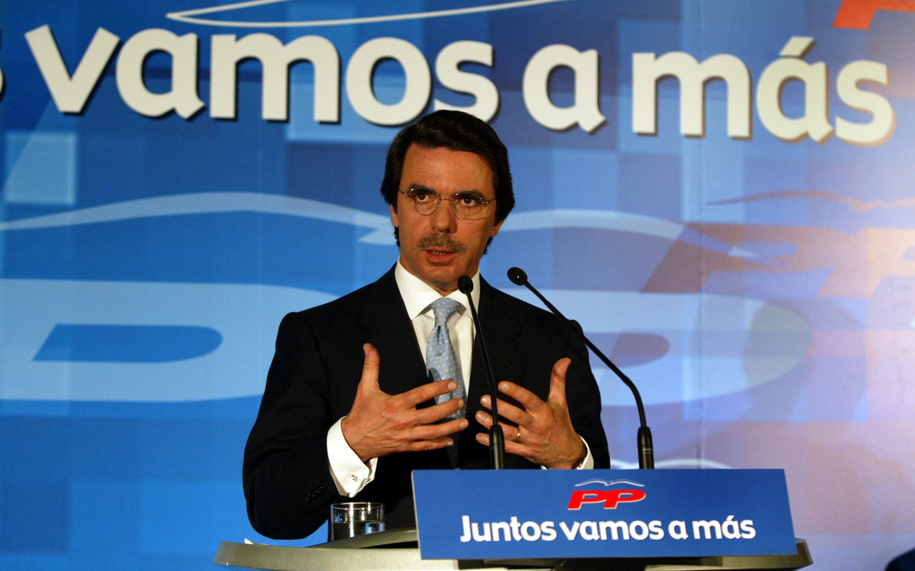 José María Aznar, en un acto de campaña del PP en 2004.