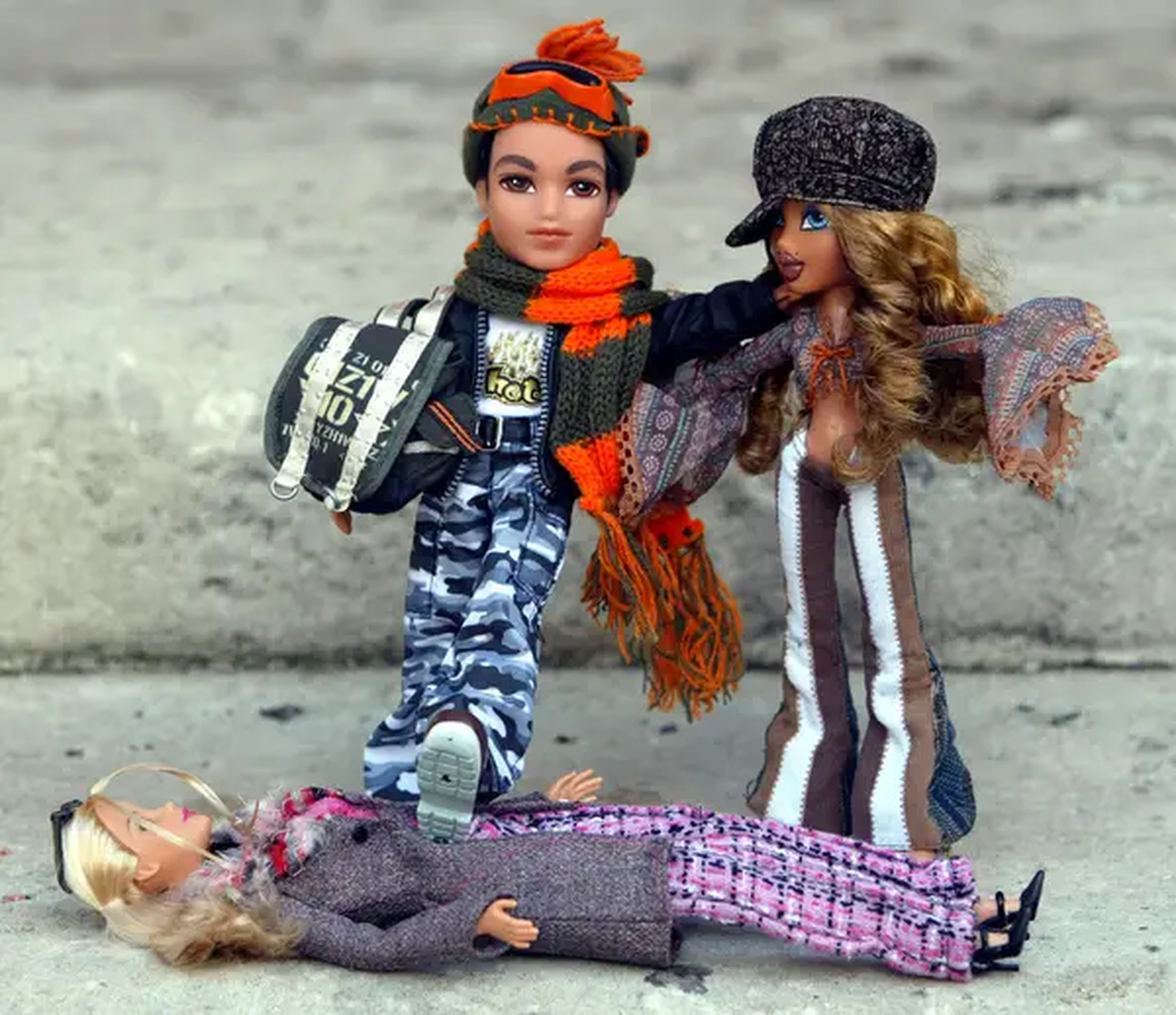 Muñecas Bratz y Barbie