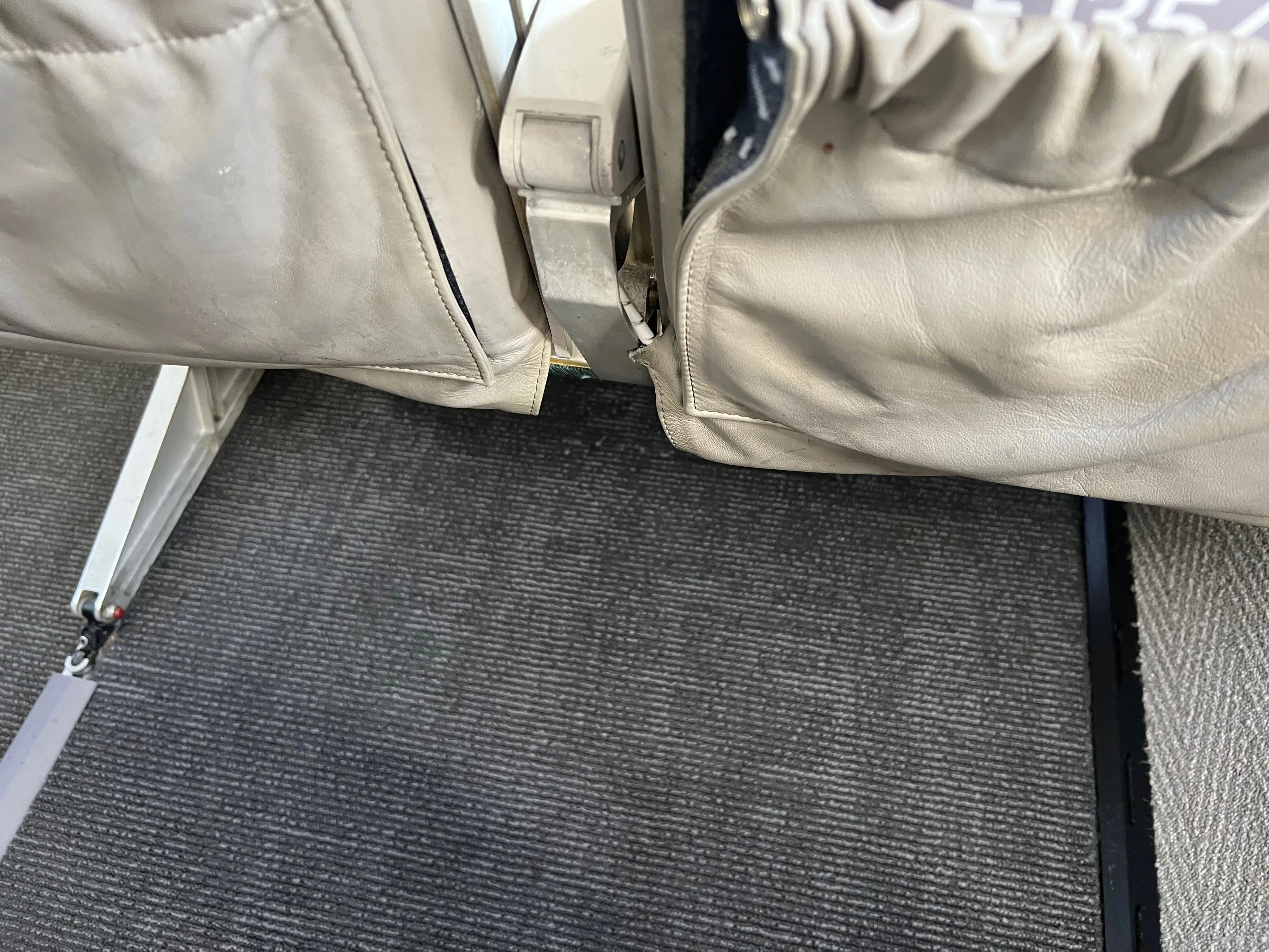 The space under the set of dual-seats on the JSX plane.