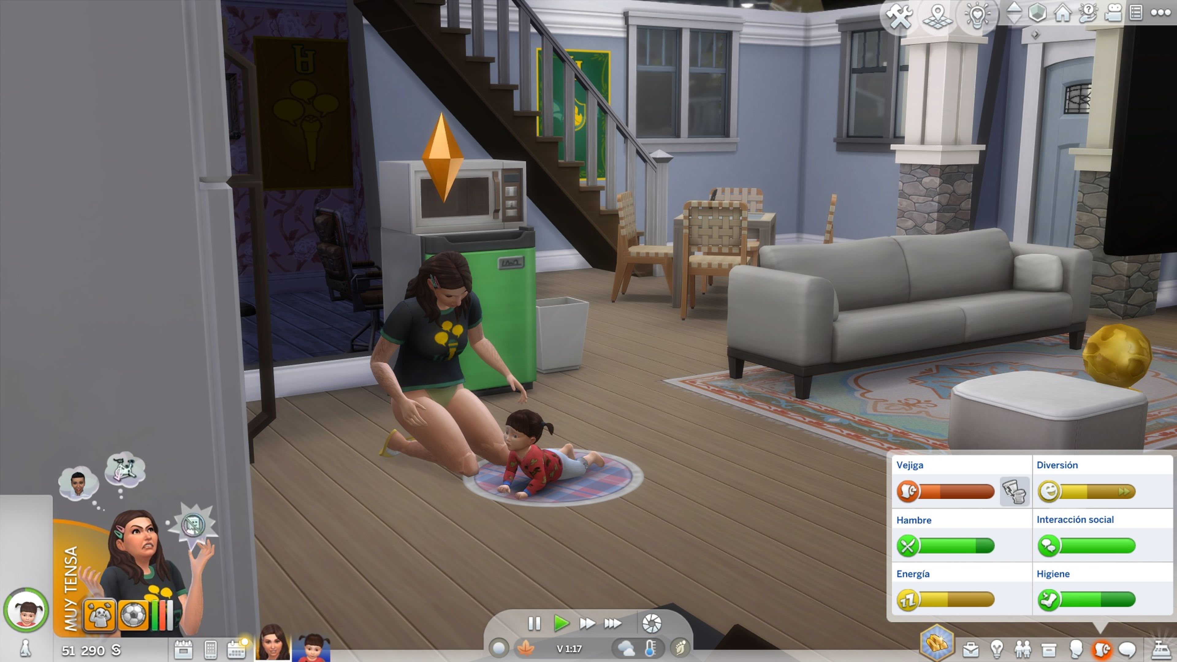 Captura de pantalla de Los Sims 4. Una madre juega con su hijo.