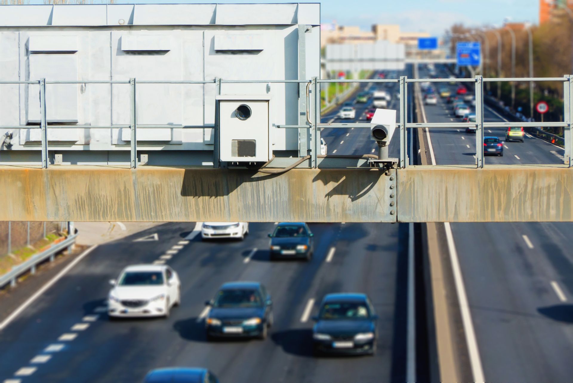 Nuevos Radares De La Dgt Así Funcionan Y Estas Son Sus Multas